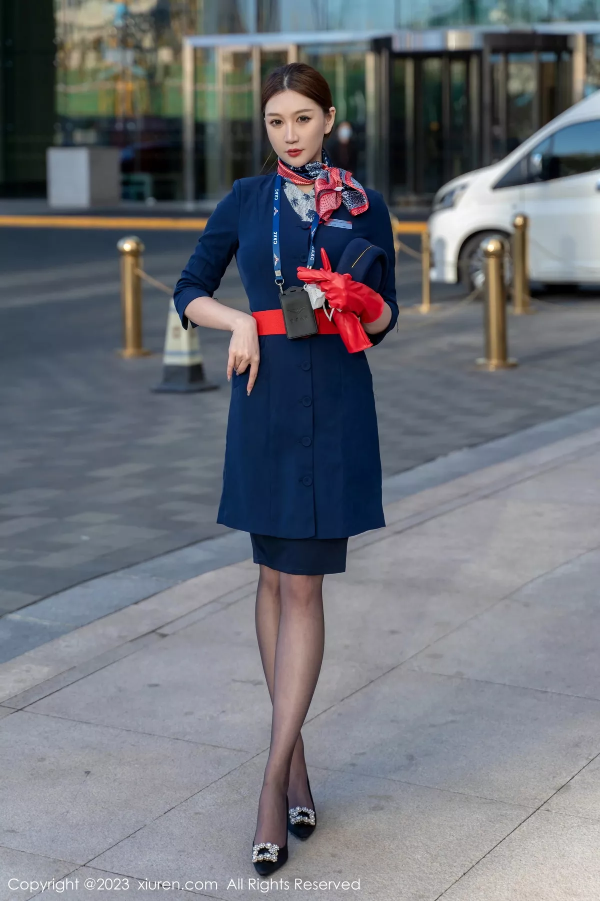 秀人集.com_[XiuRen秀人网]No.6288_模特顾乔楠Cora脱性感空姐制服露黑色内衣配超薄黑丝诱惑写真66P