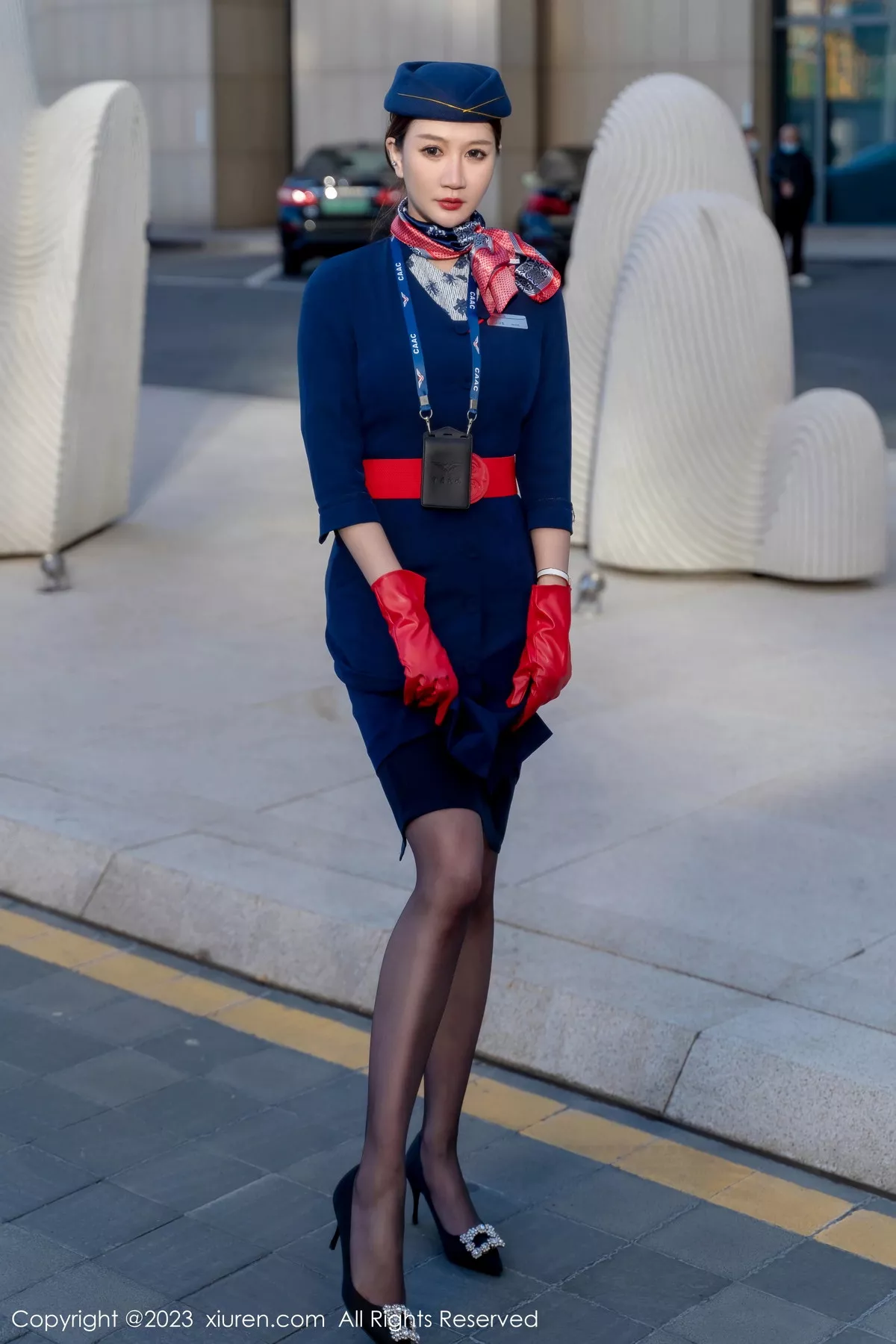 秀人集.com_[XiuRen秀人网]No.6288_模特顾乔楠Cora脱性感空姐制服露黑色内衣配超薄黑丝诱惑写真66P