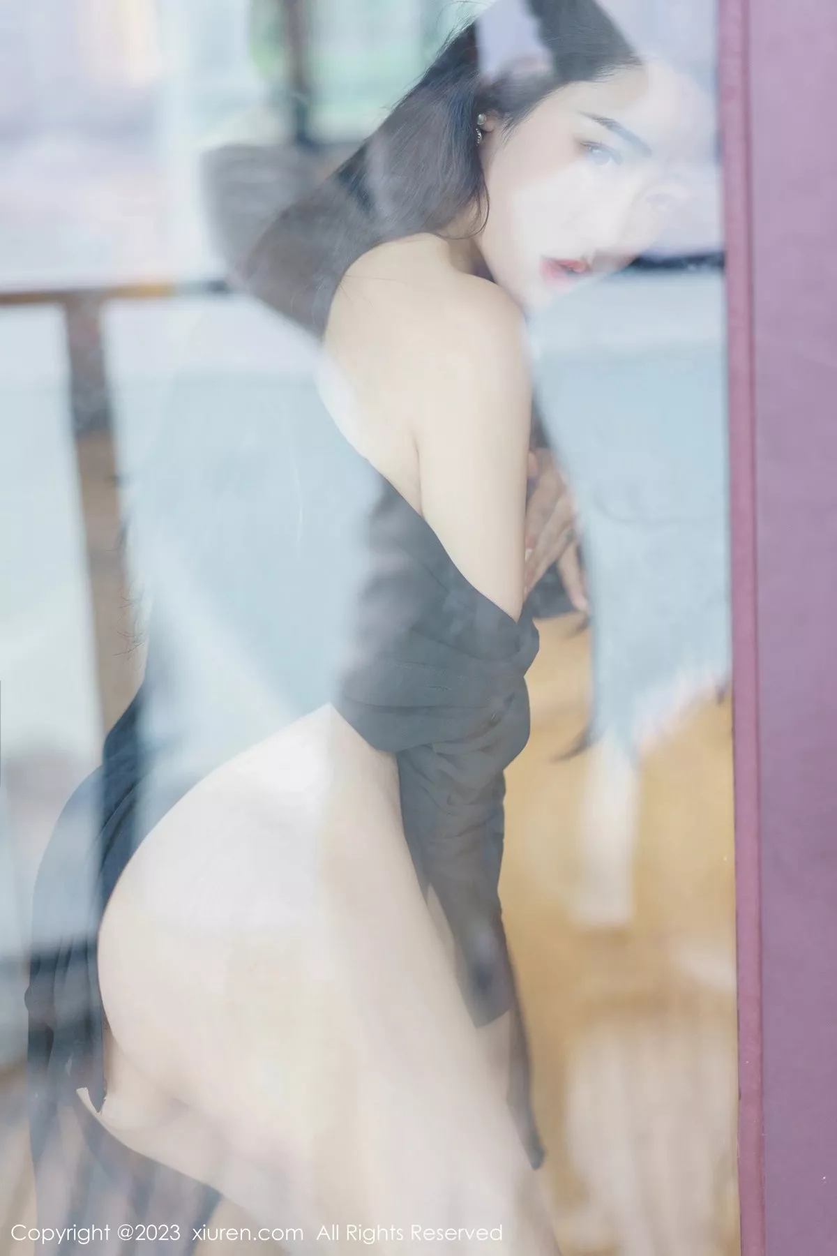 秀人集.com_[XiuRen秀人网]No.6372_模特严利娅Yuliya性感黑色薄透外衣露黑色情趣内衣完美诱惑写真58P