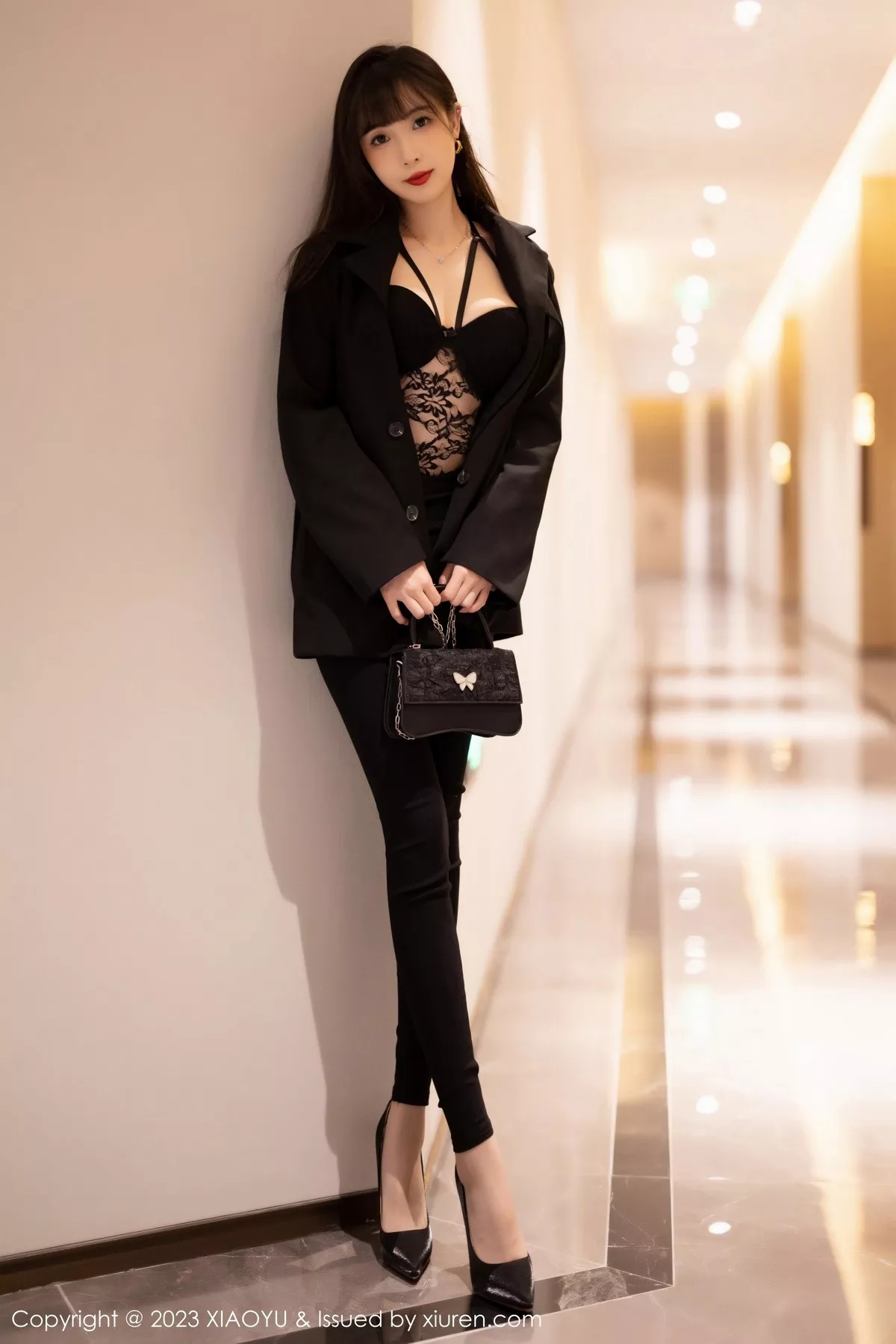 秀人集.com_[XiaoYu画语界]Vol.981_模特林星阑性感黑色连体蕾丝内衣配原色丝袜秀曼妙身姿诱惑写真87P