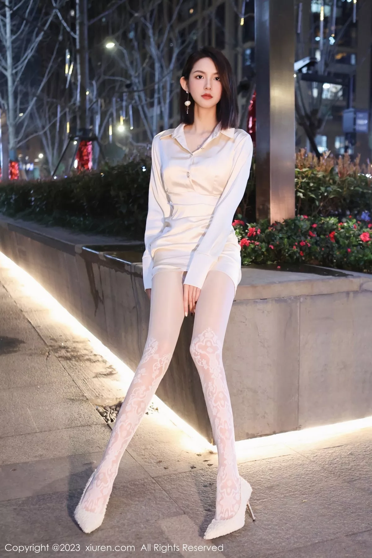 秀人集.com_[XiuRen秀人网]No.6393_模特乔一一脱性感米色连衣短裙露白色内衣秀曼妙身姿诱惑写真92P