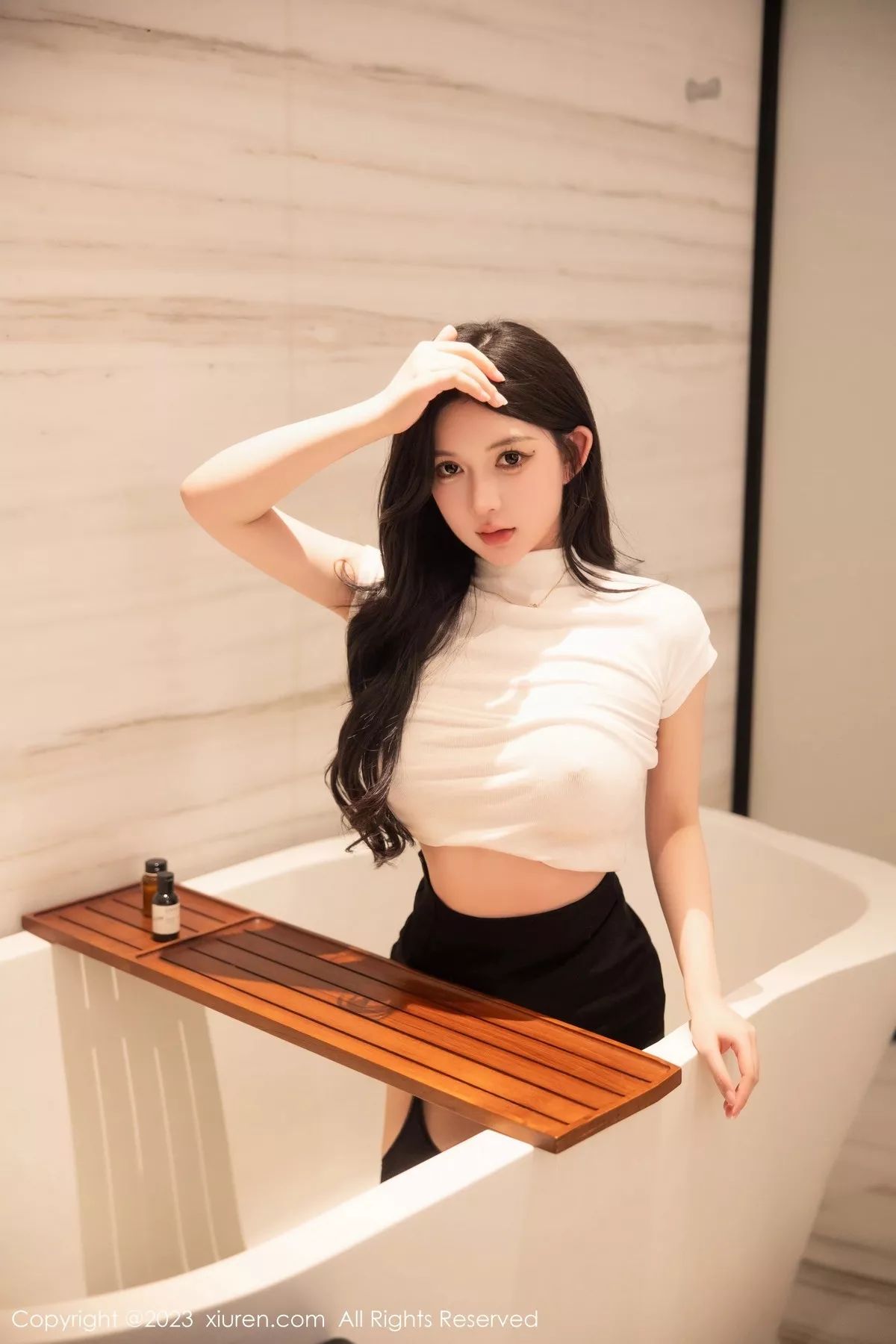 秀人集.com_[XiuRen秀人网]No.6394_模特林珊珊白色轻透上衣配黑短裙魅惑黑丝秀曼妙身姿迷人写真103P