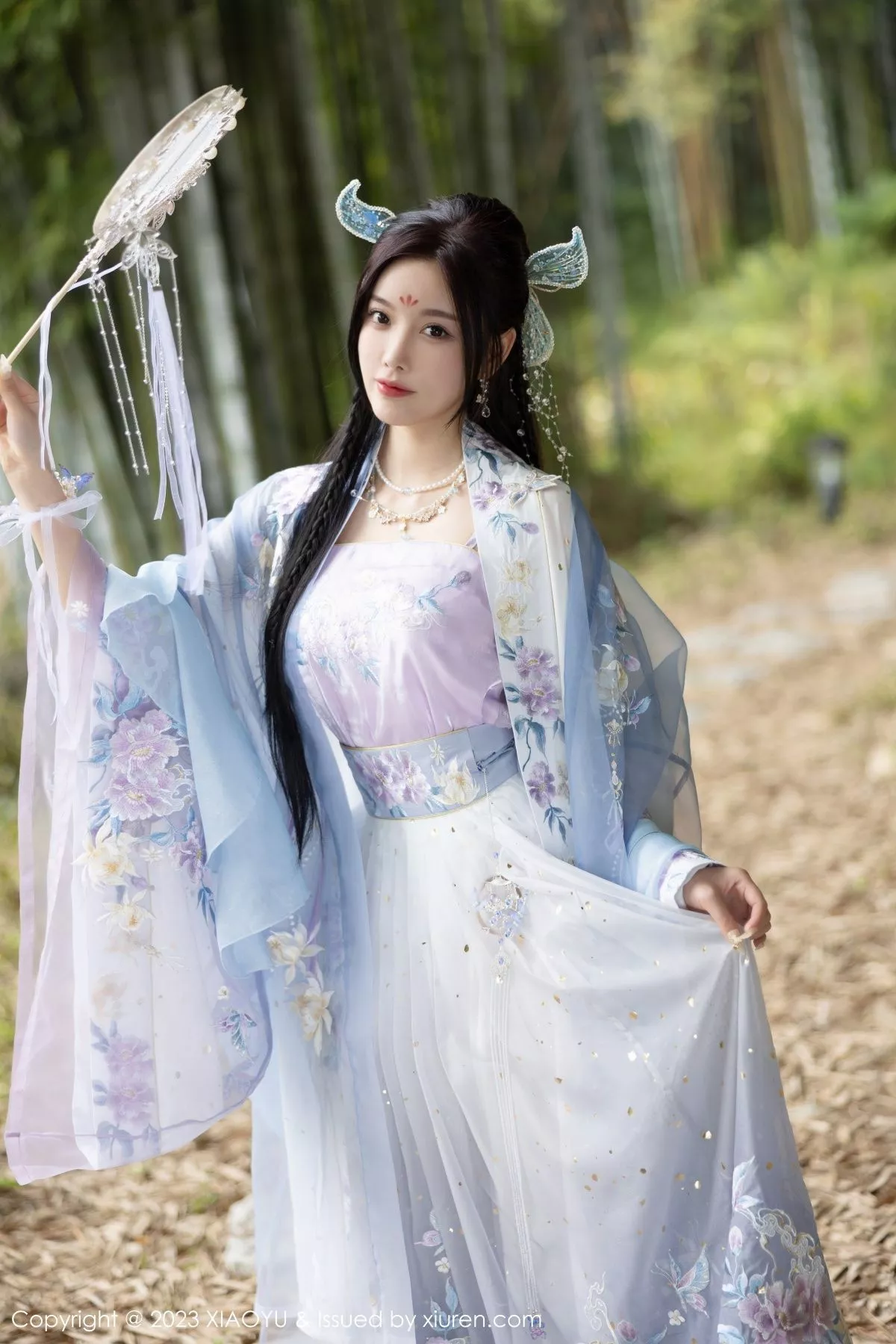 秀人集.com_[XiaoYu画语界]Vol.970_女神杨晨晨Yome脱淡蓝紫色古装服露白色蕾丝内衣完美诱惑写真91P