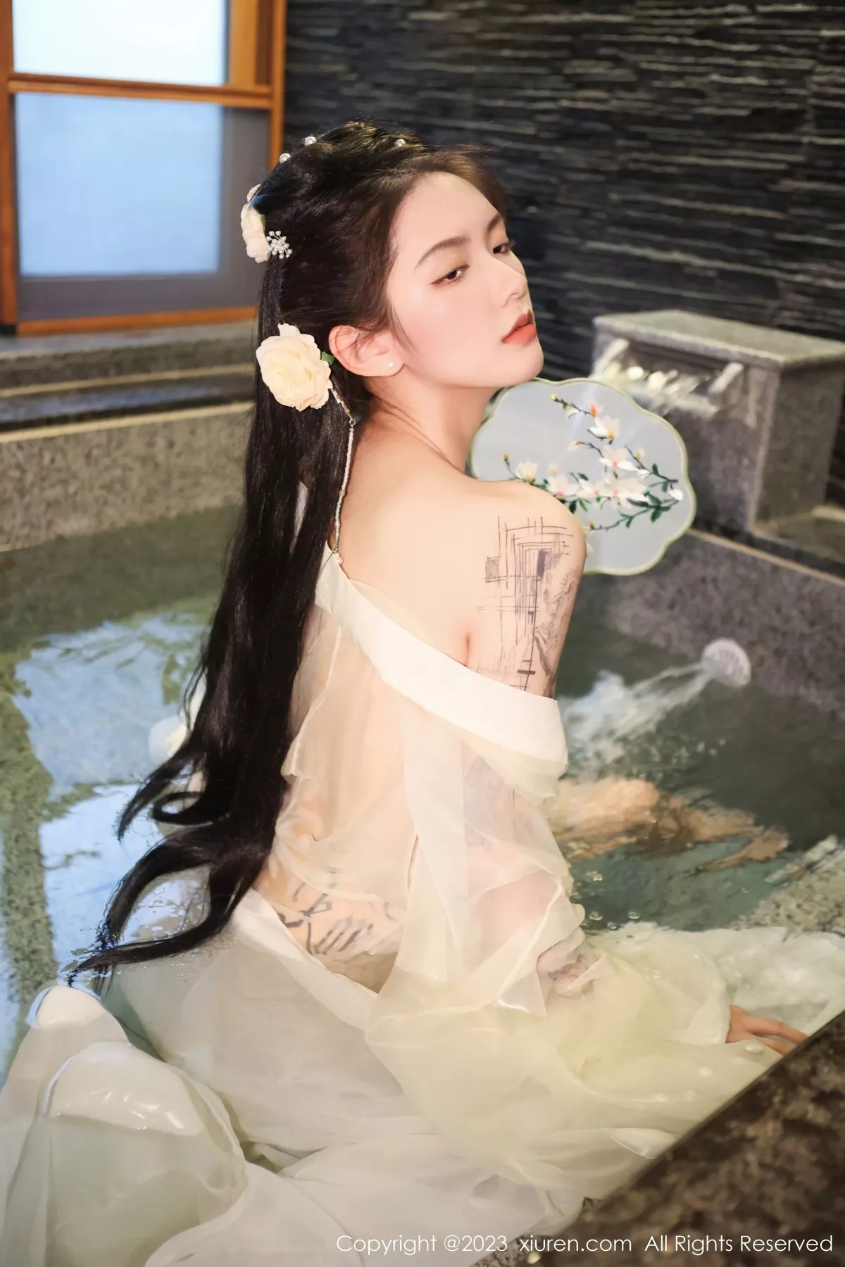 秀人集.com_[XiuRen秀人网]No.6430_模特乔一一温泉浴池白纱轻透古装服饰秀惹火身材极致诱惑写真82P