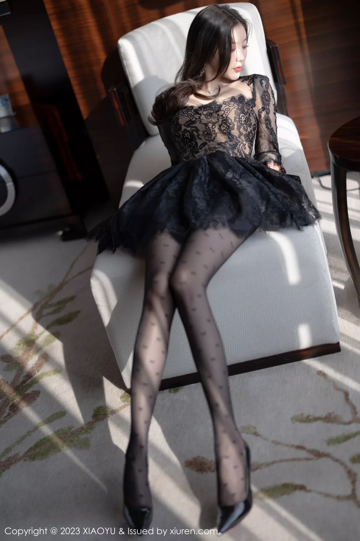 秀人集.com_[XiaoYu画语界]Vol.988_女神杨晨晨Yome性感黑色蕾丝连衣短裙露黑色内衣完美诱惑写真92P