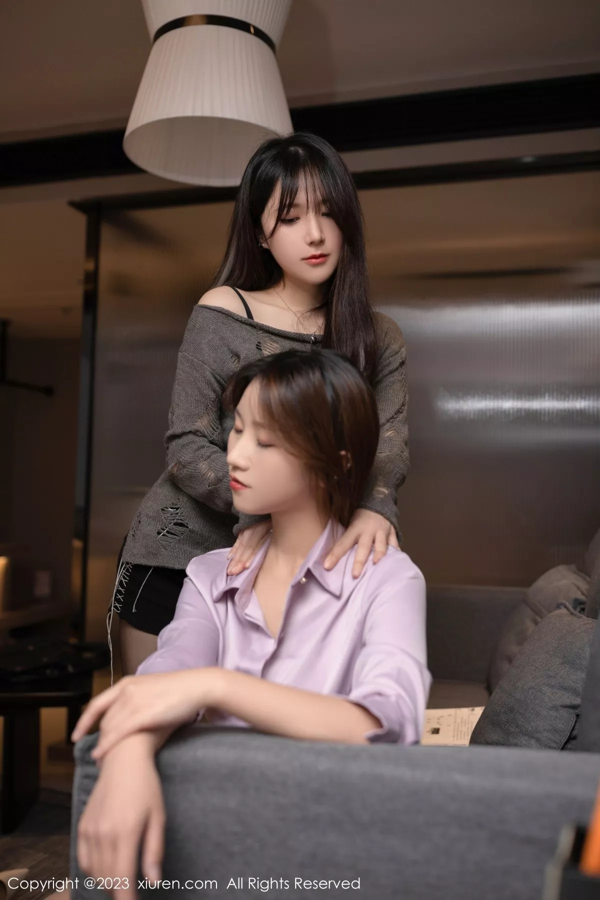 秀人集.com_[XiuRen秀人网]No.6436_模特鱼子酱Fish考试危机主题性感灰上衣配黑短裙迷人诱惑写真82P