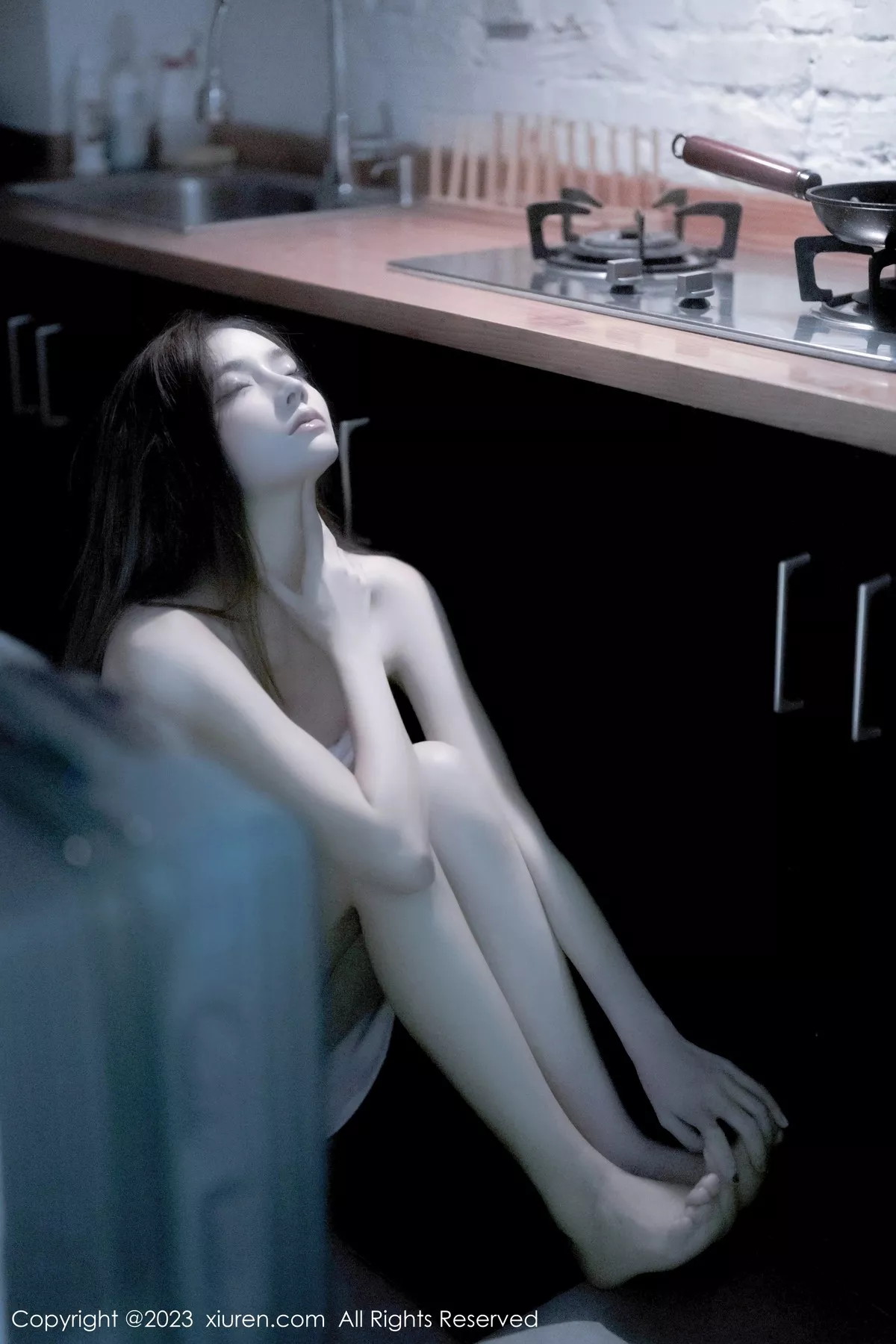 秀人集.com_[XiuRen秀人网]No.6437_模特加朵babe私房性感粉色露肩连衣裙真空秀魔鬼身材诱惑写真105P