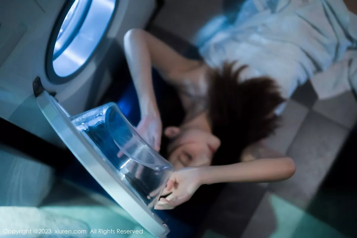 秀人集.com_[XiuRen秀人网]No.6437_模特加朵babe私房性感粉色露肩连衣裙真空秀魔鬼身材诱惑写真105P