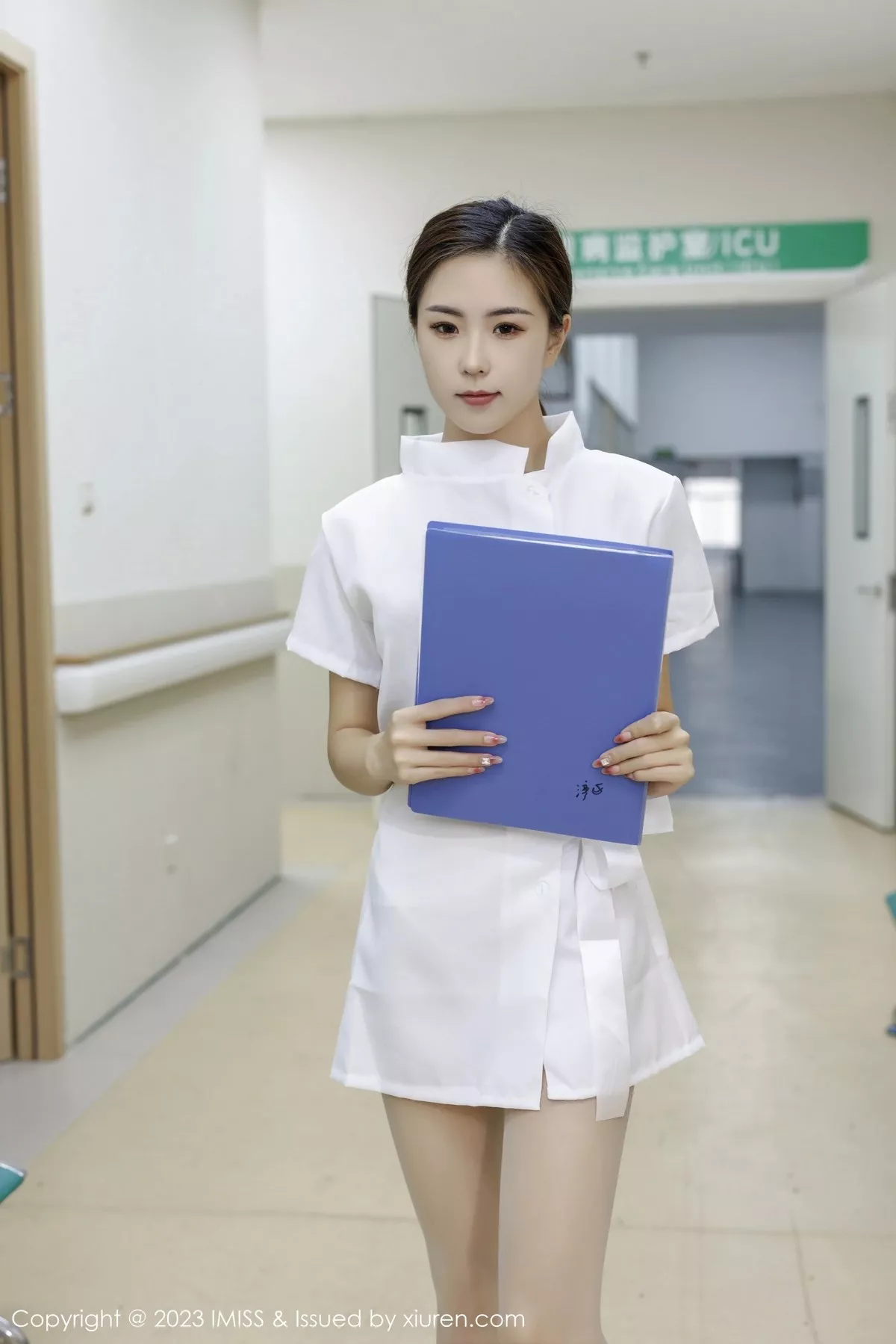 秀人集.com_[IMISS爱蜜社]Vol.726_模特杨紫嫣candy性感白色护士服露浅色内衣配原色丝袜诱惑写真61P