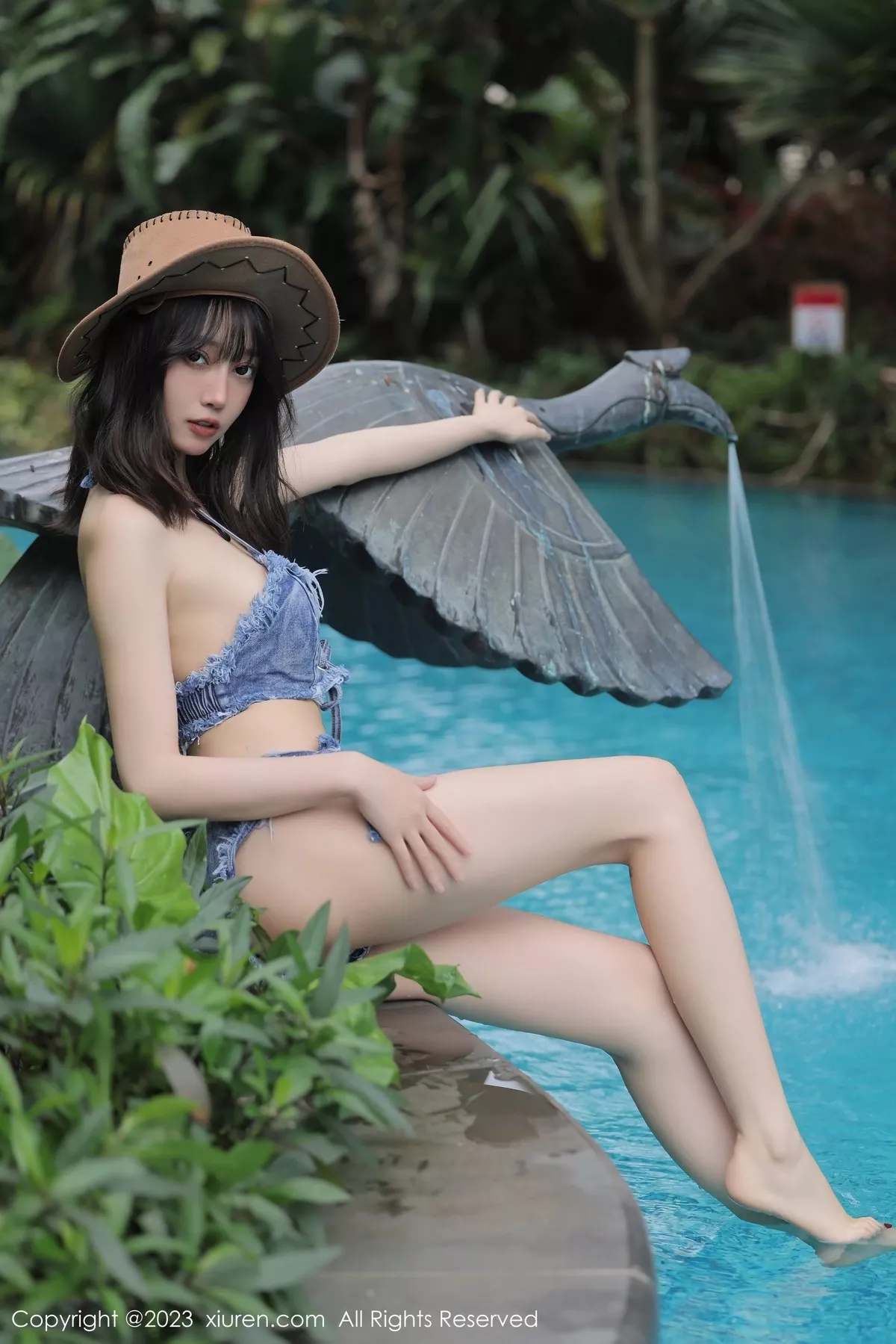 秀人集.com_[XiuRen秀人网]No.6504_模特玥儿玥er泳池边性感牛仔比基尼秀曼妙身姿迷人诱惑写真71P