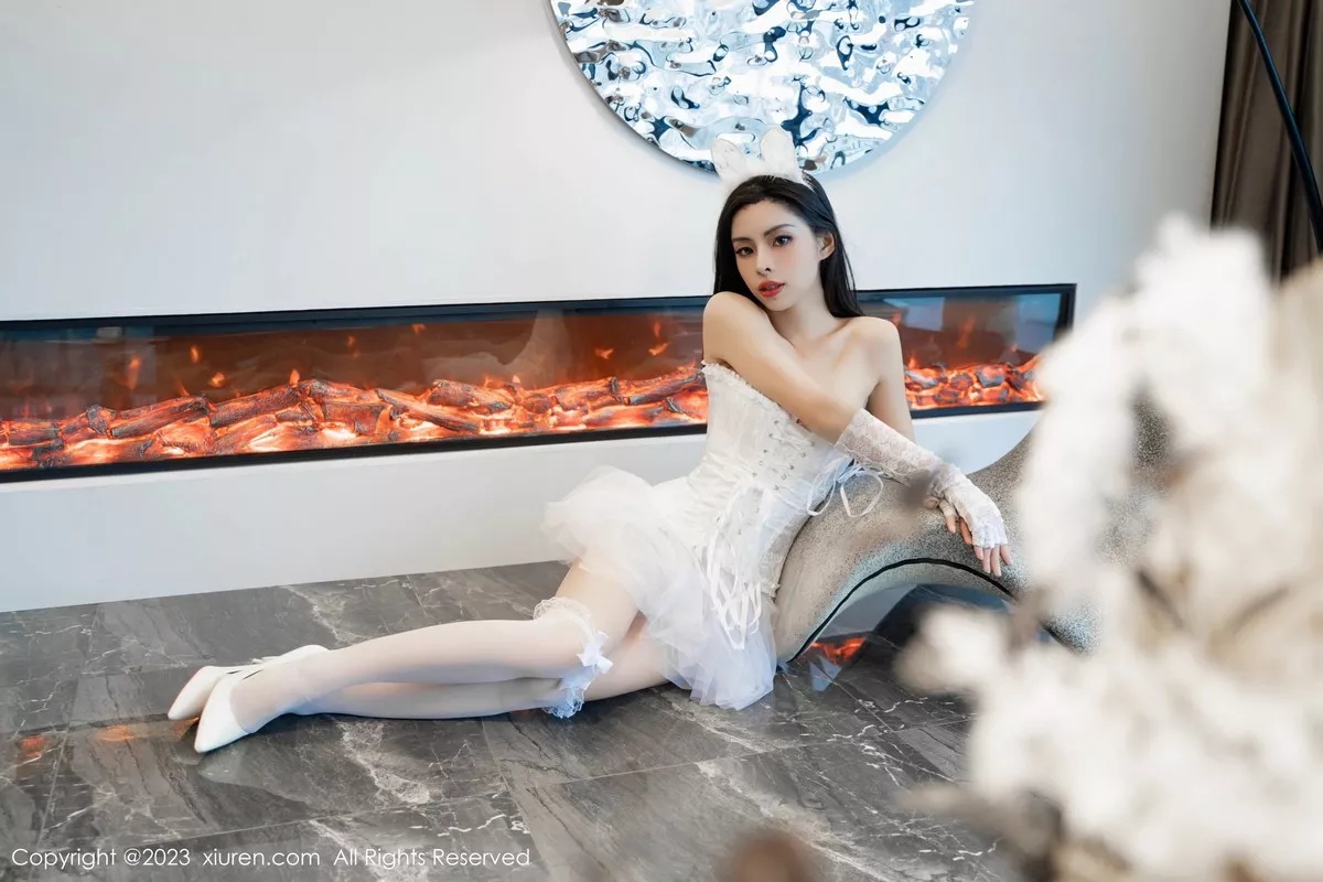 秀人集.com_[XiuRen秀人网]No.6543_模特王薇薇性感白色网纱裙配白色丝袜秀曼妙身姿迷人诱惑写真59P