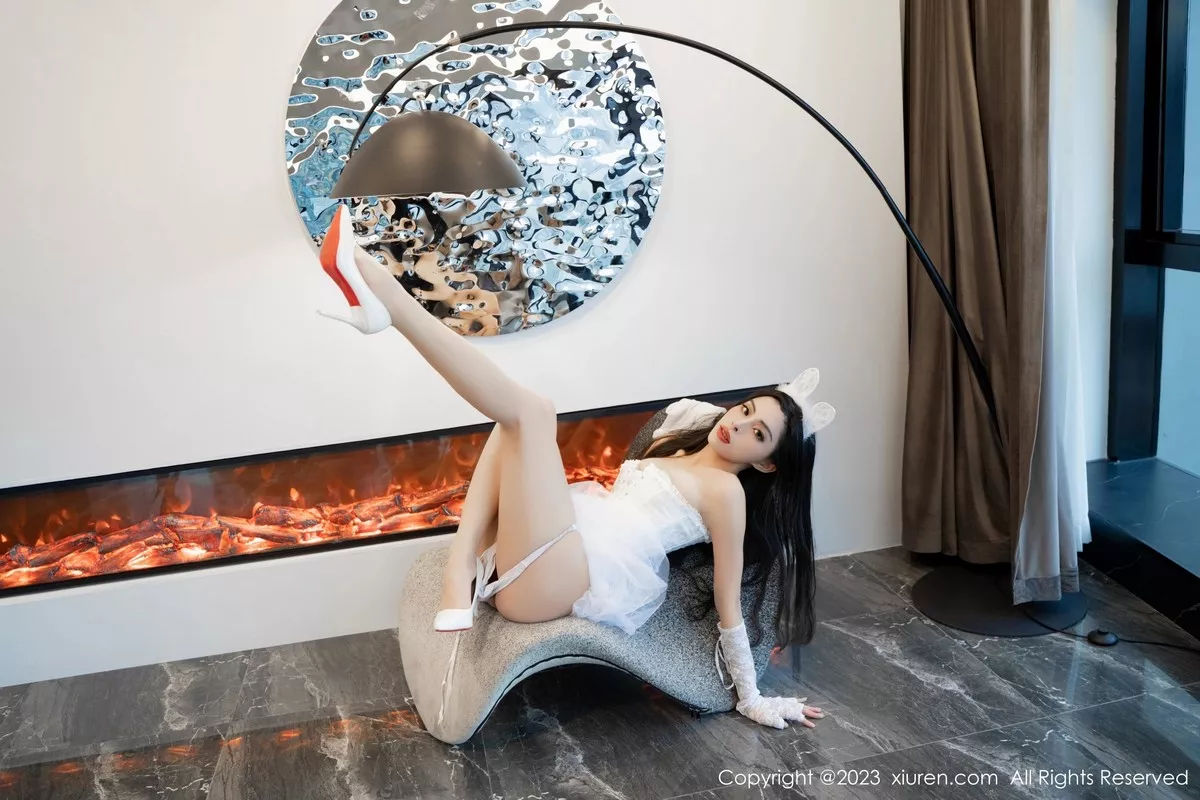 秀人集.com_[XiuRen秀人网]No.6543_模特王薇薇性感白色网纱裙配白色丝袜秀曼妙身姿迷人诱惑写真59P