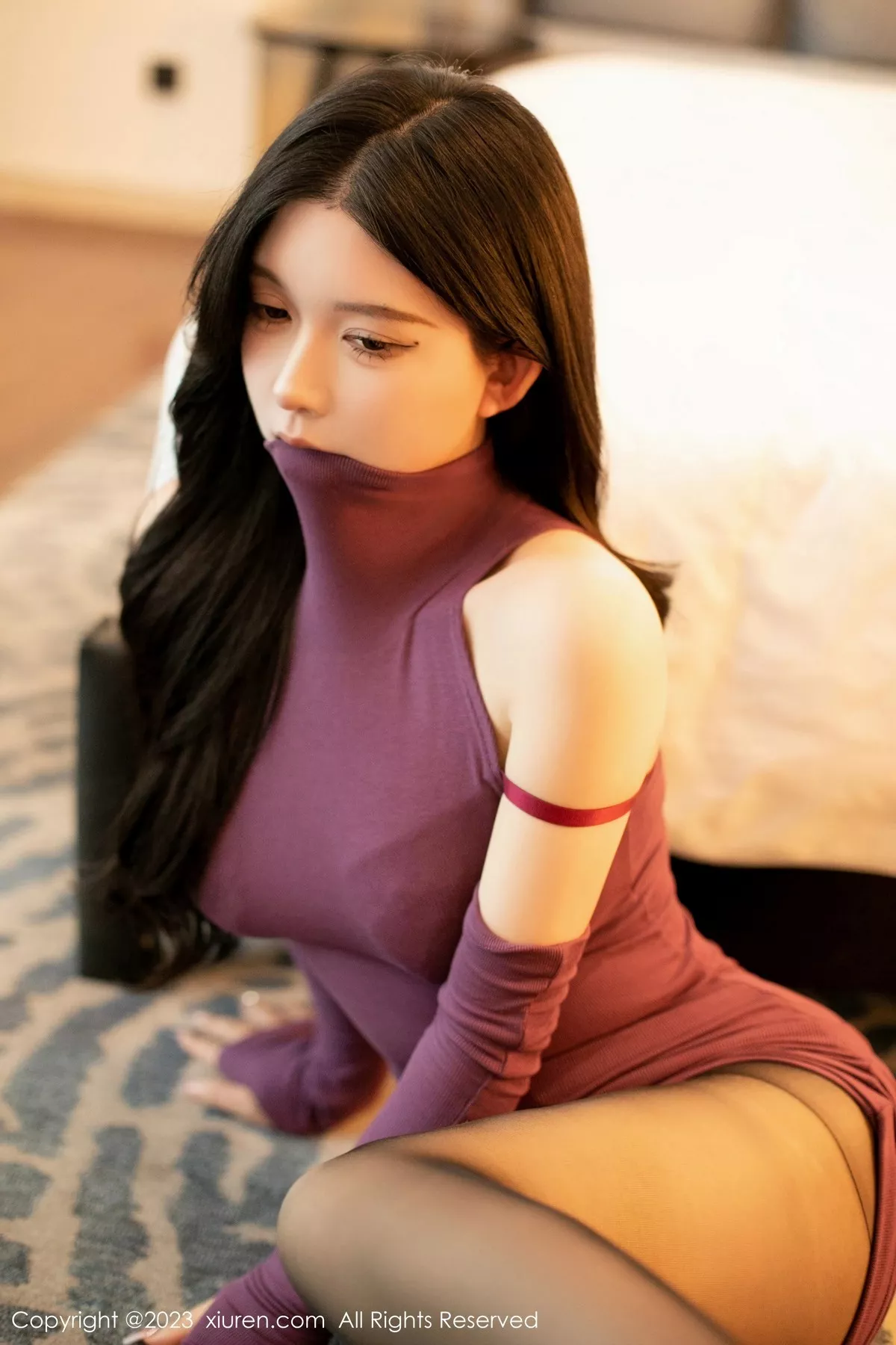 秀人集.com_[XiuRen秀人网]No.6469_模特林珊珊性感暗红色收身连衣裙露红色轻透内衣完美诱惑写真100P