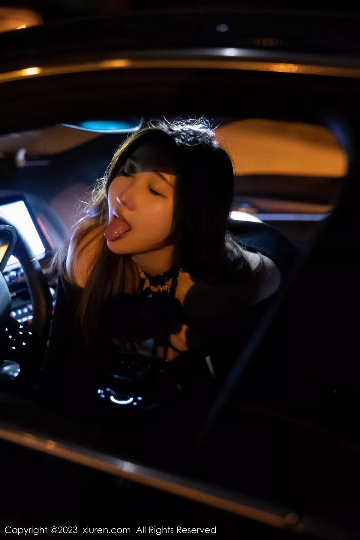 秀人集.com_[XiuRen秀人网]No.6650_模特江真真性感黑色薄透情趣内衣配黑丝吊袜秀惹火身材诱惑写真88P