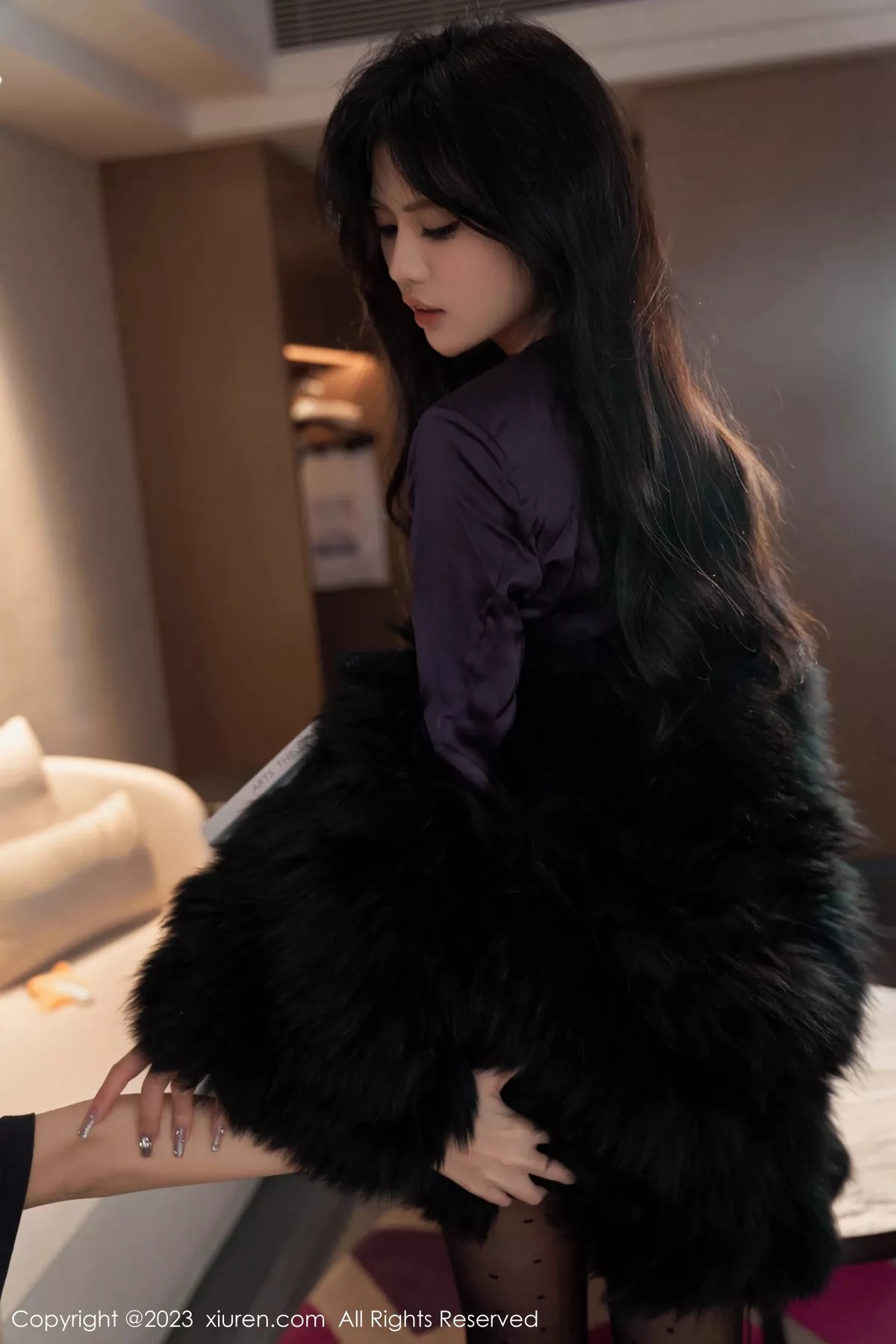 秀人集.com_[XiuRen秀人网]No.6649_模特浅浅Danny私房性感紫色服配黑丝裤袜秀曼妙身姿诱惑写真101P