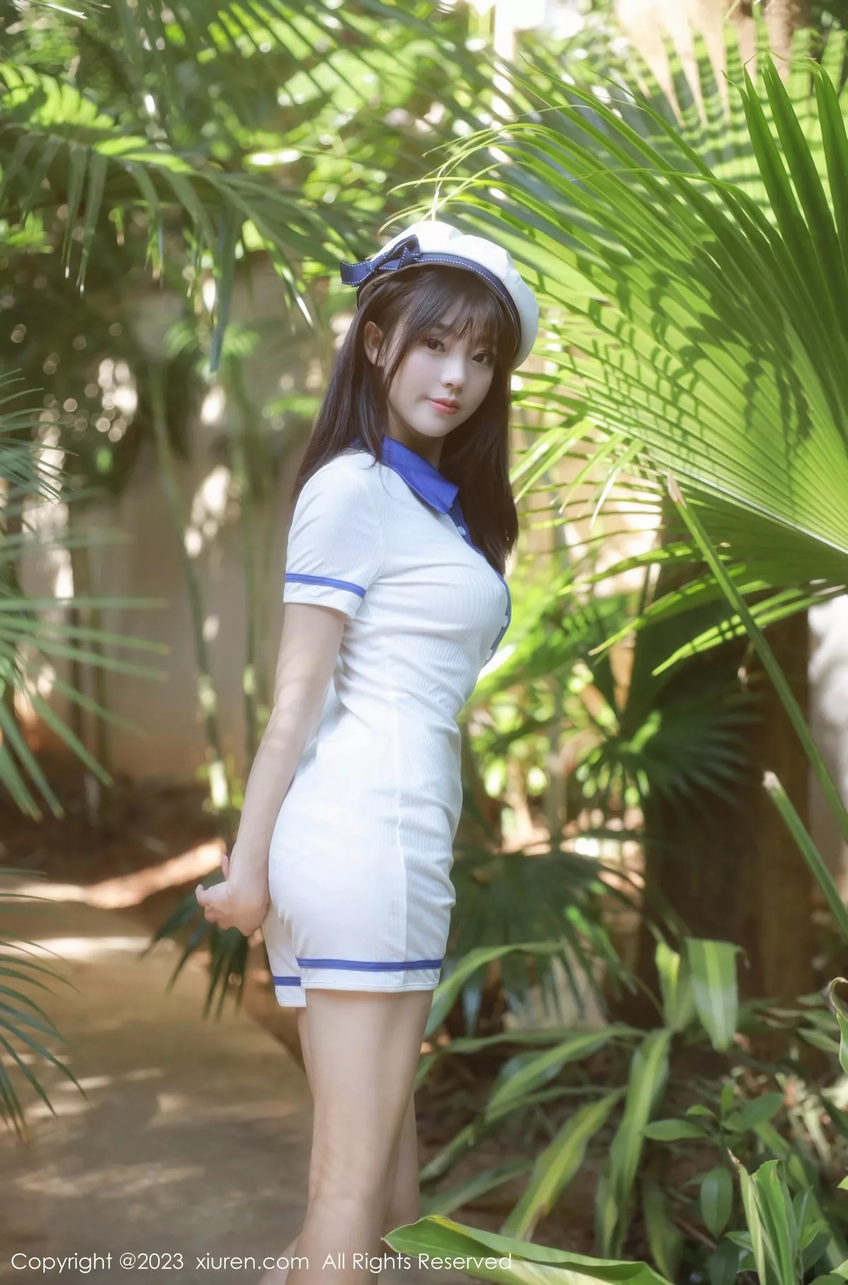 秀人集.com_[XiuRen秀人网]No.6686_模特佘贝拉bella泳池性感白色海军服半脱秀完美身材诱惑写真67P