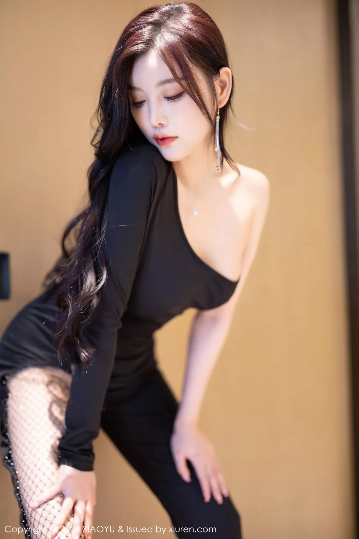 秀人集.com_[XiaoYu画语界]Vol.1021_女神杨晨晨Yome性感连衣长裙露镂空式情趣内衣惹火诱惑写真87P