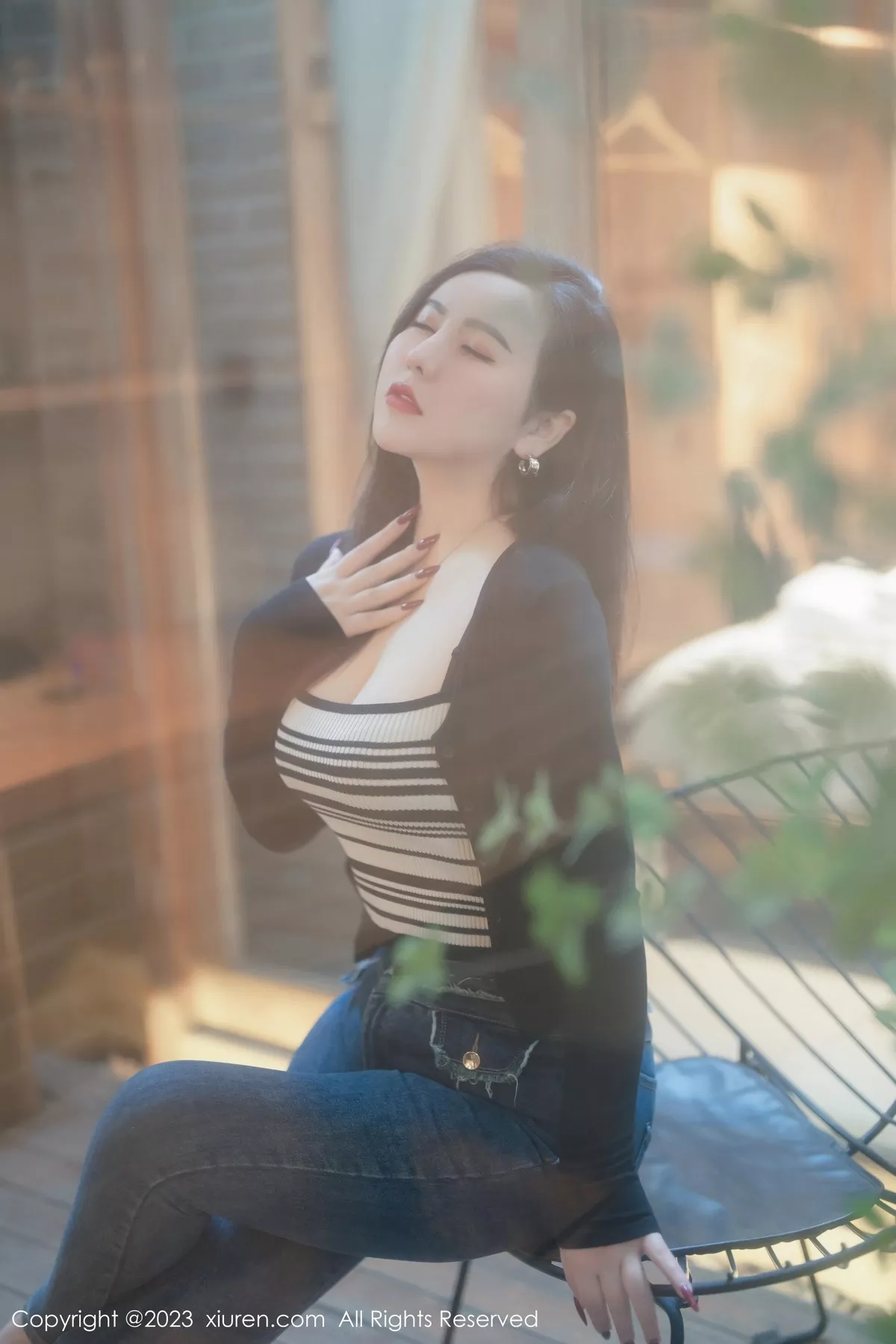 秀人集.com_[MFStar模范学院]Vol.618_模特伊诺性感黑色高叉连体内衣配黑丝袜秀丰胸肥臀撩人诱惑写真61P