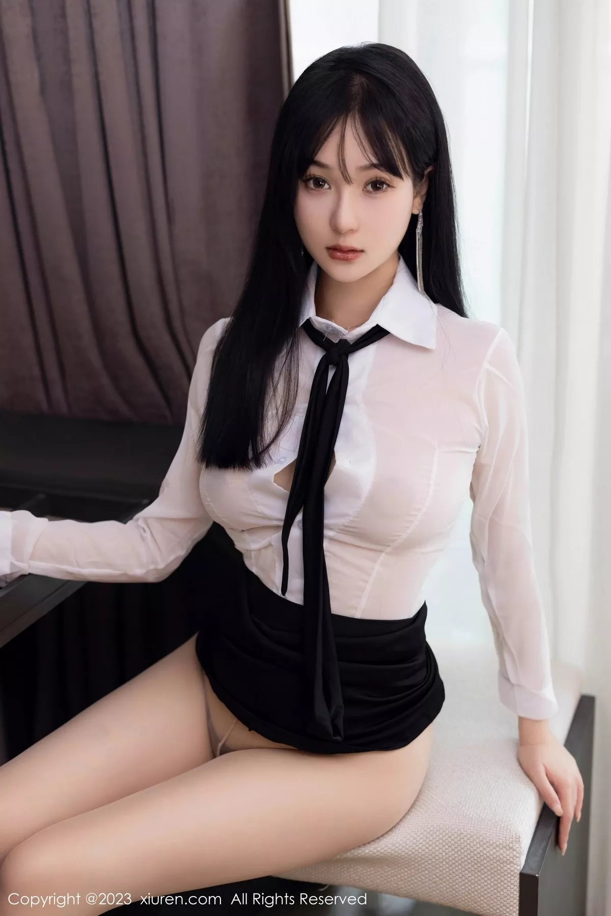 秀人集.com_[XiuRen秀人网]No.6710_新人模特柚琪Rich性感白色轻透衣配黑短裙秀曼妙身姿诱惑写真74P