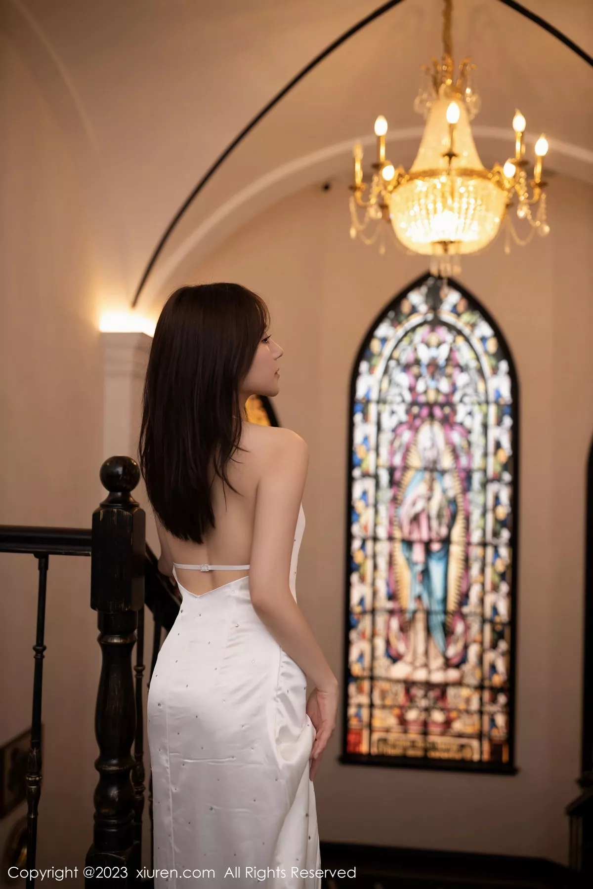 秀人集.com_[XiuRen秀人网]No.6732_模特鱼子酱Fish性感白色连衣裙配原色丝袜秀曼妙身姿诱惑写真80P