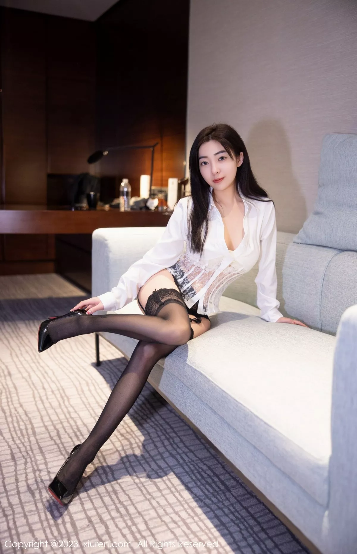 秀人集.com_[XiuRen秀人网]No.6596_模特星子柒kiki私房性感白色蕾丝内衣配黑丝吊袜极致魅惑写真74P