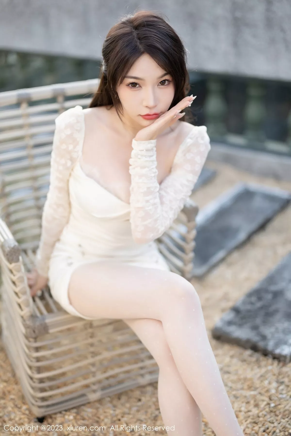 秀人集.com_[XiuRen秀人网]No.6616_女神徐莉芝白色连身裙+黑色轻透薄纱连体衣秀曼妙身姿诱惑写真87P