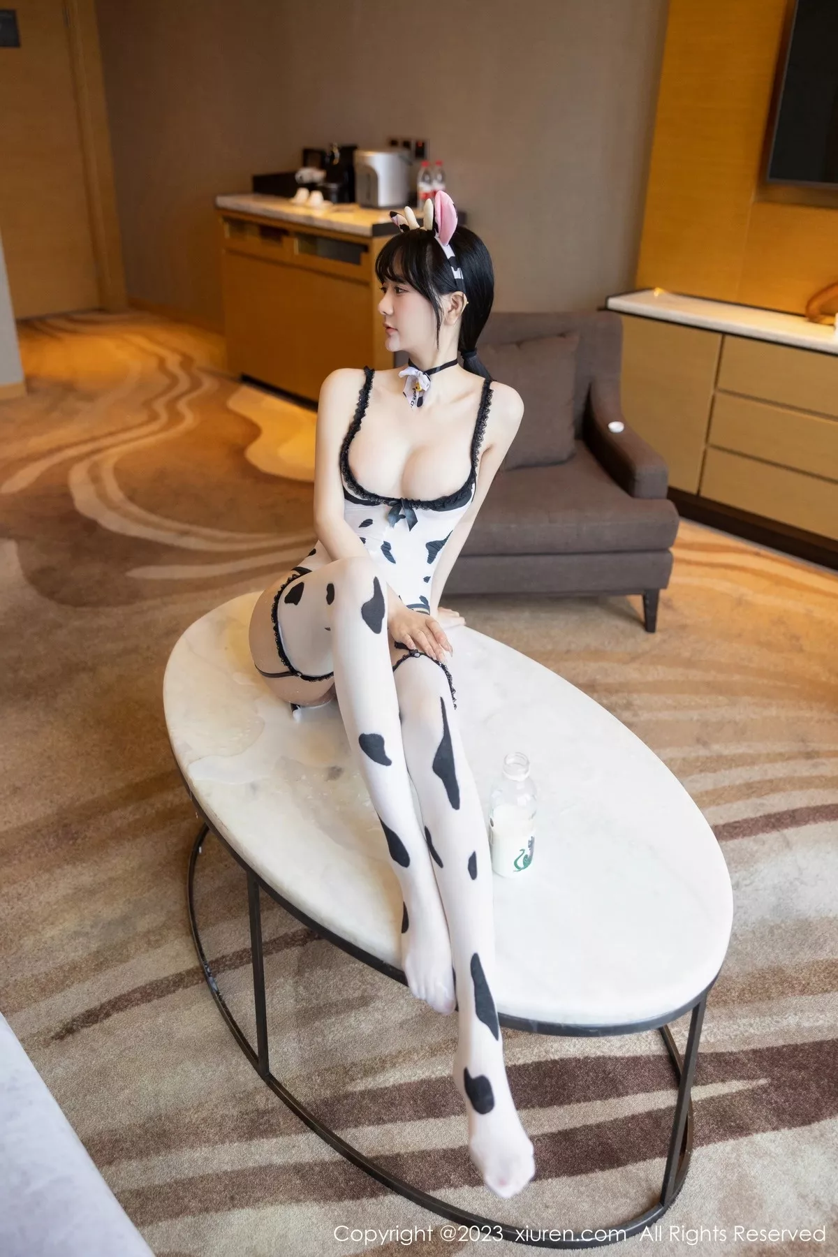 秀人集.com_[XiuRen秀人网]No.6774_模特幼幼私房性感情趣奶牛装服饰秀完美身材迷人诱惑写真81P