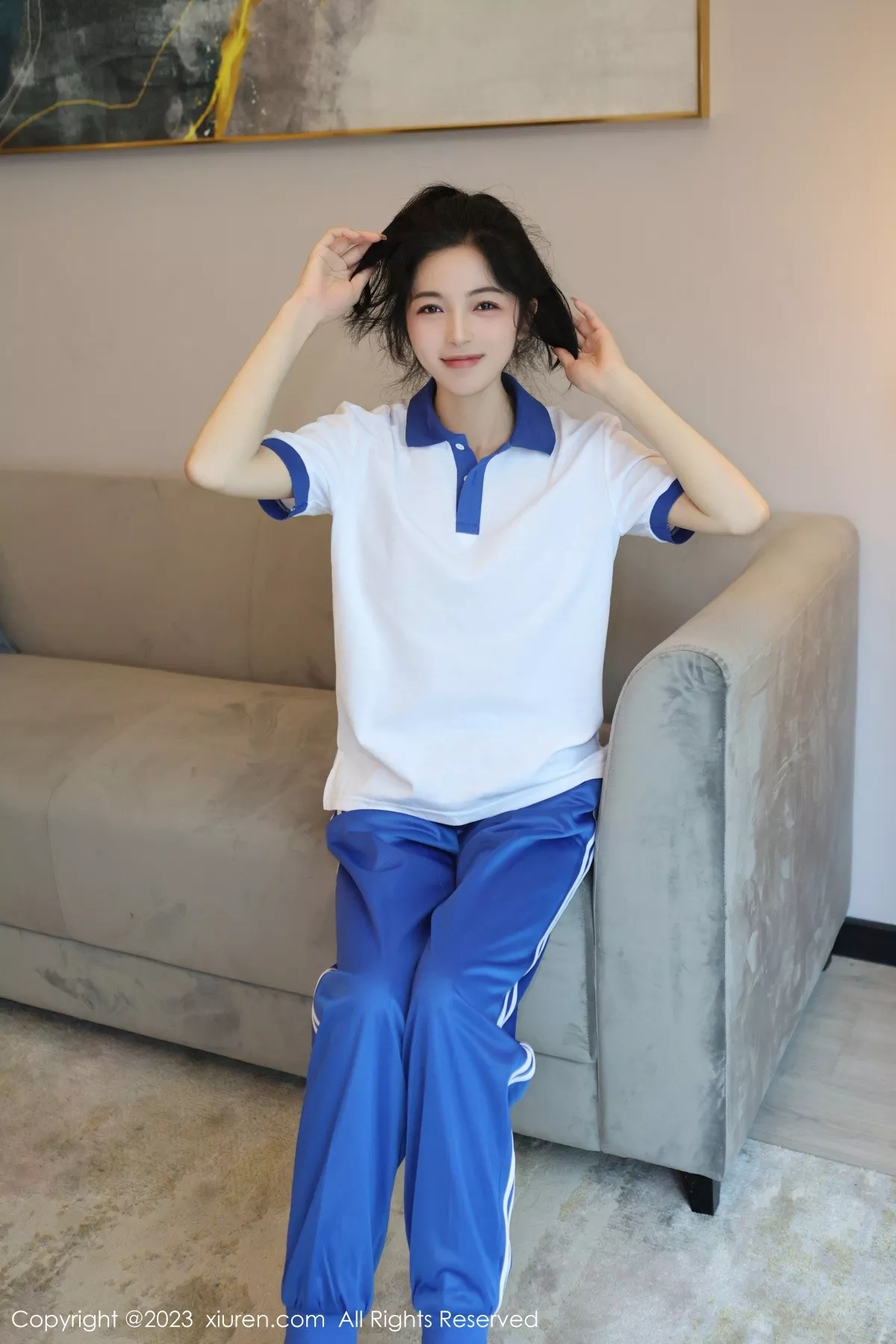 秀人集.com_[XiuRen秀人网]No.6855_模特茜茜Kimi脱性感学妹装露浅色蕾丝内衣秀完美身材诱惑写真85P