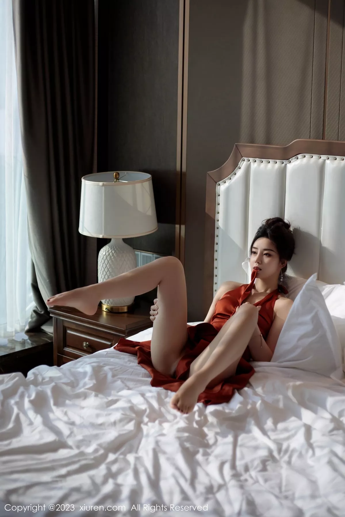 秀人集.com_[XiuRen秀人网]No.6861_新人模特苏曼兮私房性感红色连衣短裙秀曼妙身姿妩媚诱惑写真74P