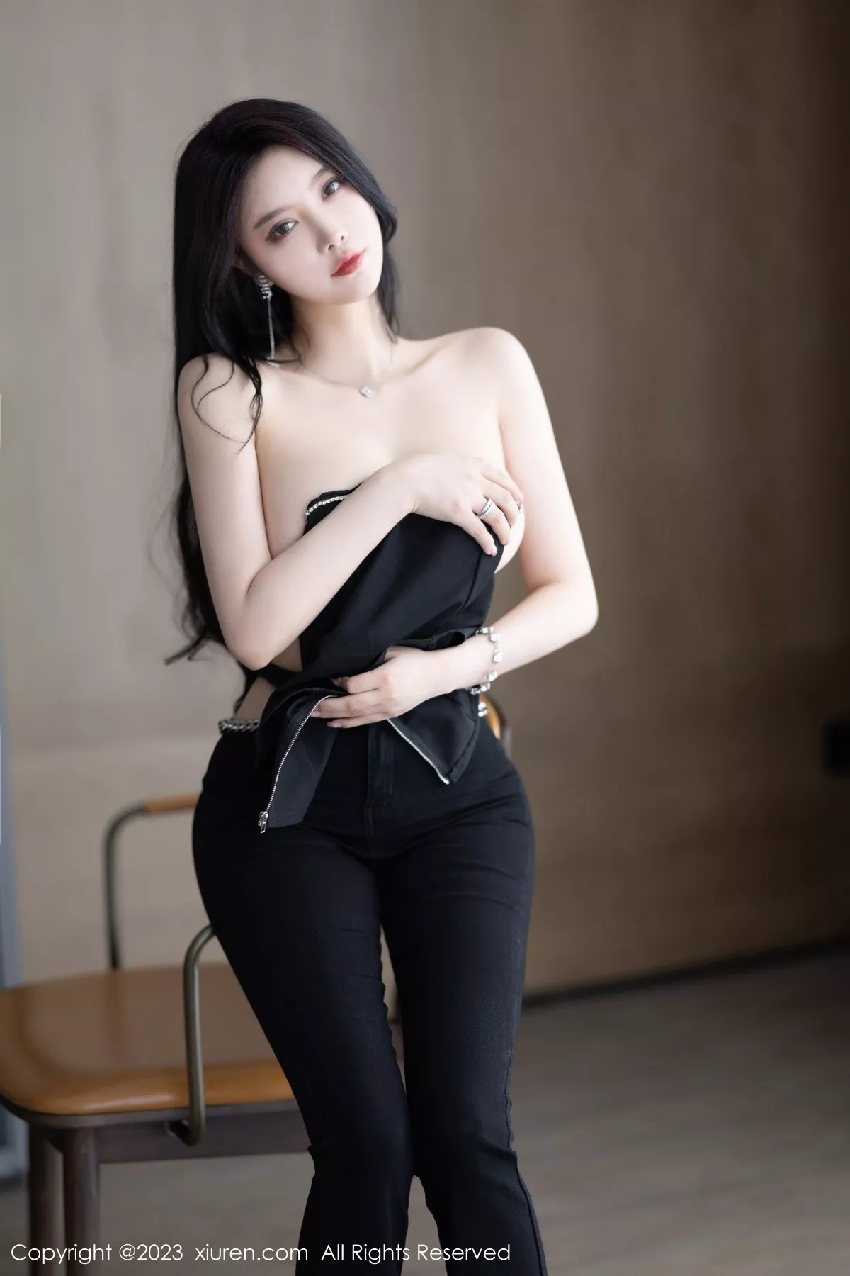 秀人集.com_[XiuRen秀人网]No.6866_女神杨晨晨Yome性感轻透蕾丝连体衣秀丰腴身材完美诱惑写真90P