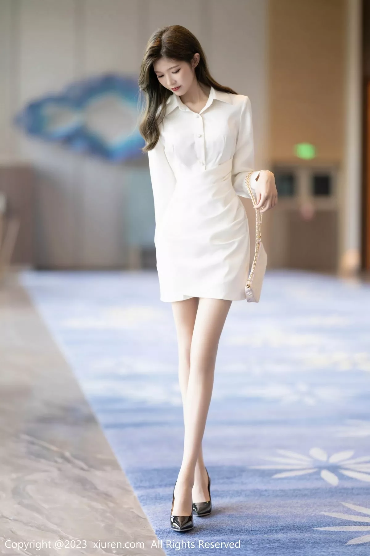 秀人集.com_[XiuRen秀人网]No.6882_模特程程程性感墨绿色蕾丝内衣配原色丝袜秀曼妙身姿诱惑写真84P