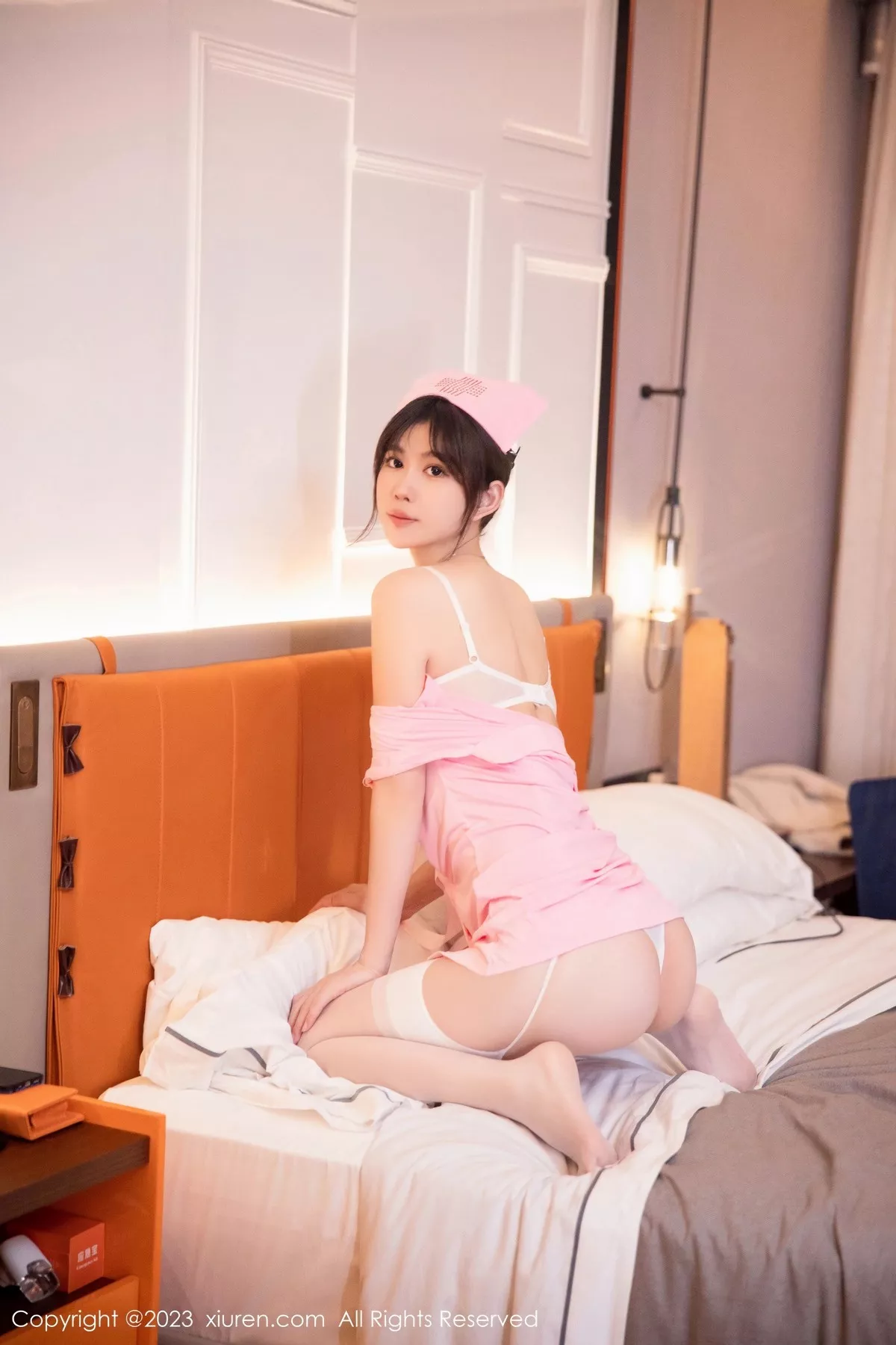 秀人集.com_[XiuRen秀人网]No.6910_模特李雅柔182CM粉色护士装露性感白色蕾丝内衣完美诱惑写真60P