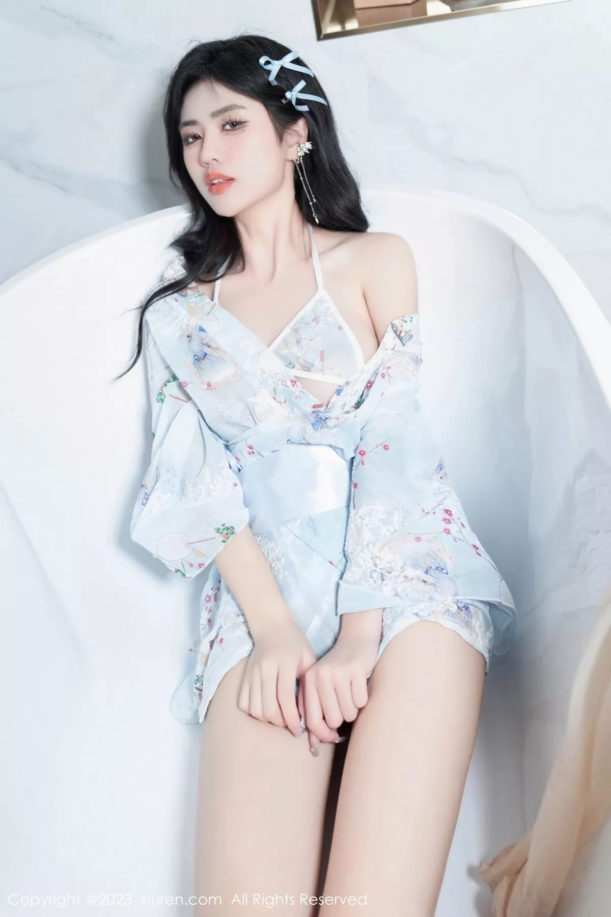 秀人集.com_[XiuRen秀人网]No.6924_模特浅浅Danny淡蓝色花纹睡裙配原色丝袜秀曼妙身姿诱惑写真79P
