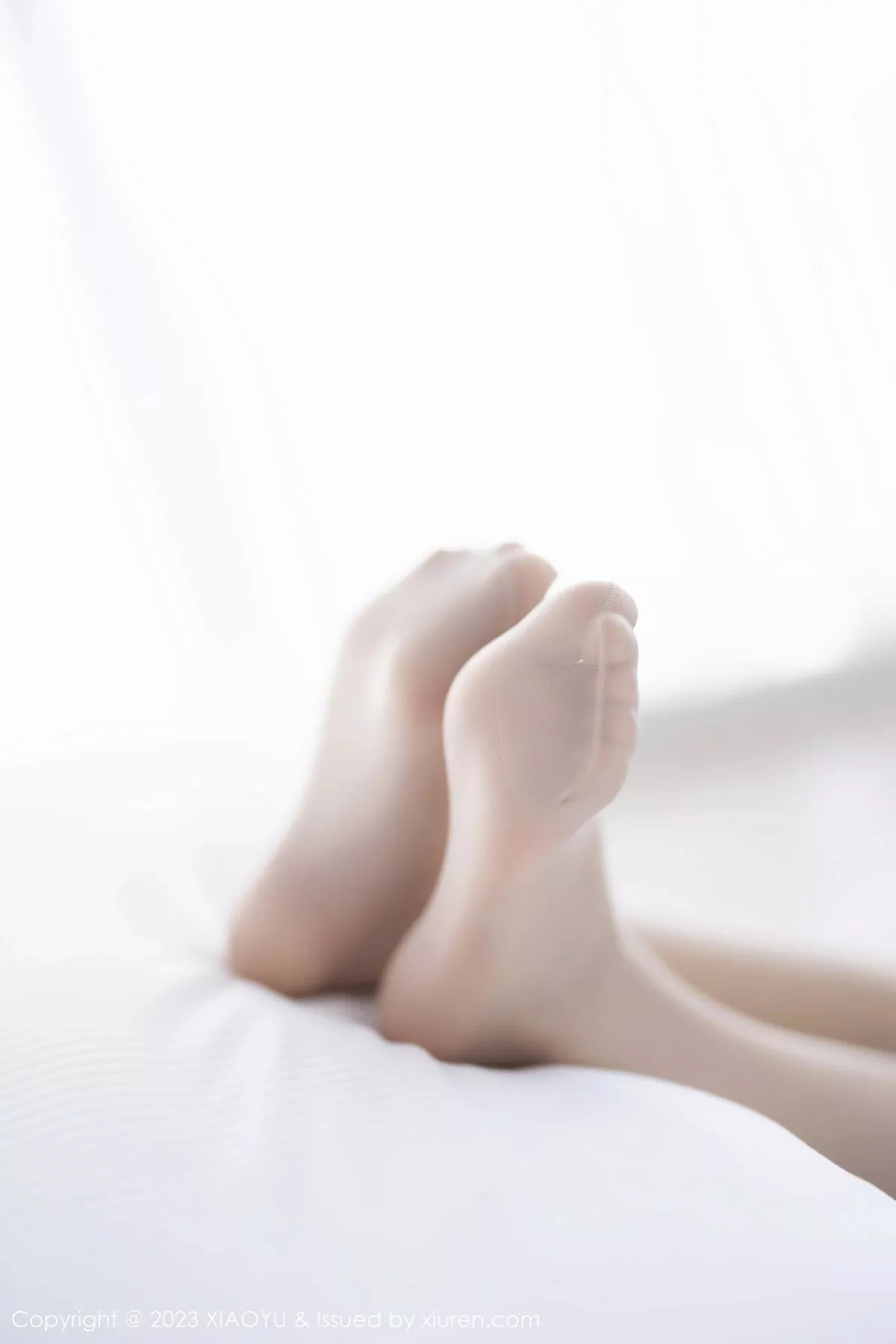 秀人集.com_[XiaoYu画语界]Vol.1050_模特程程程白色吊带长裙+粉红色薄纱布兜秀曼妙身姿诱惑写真88P