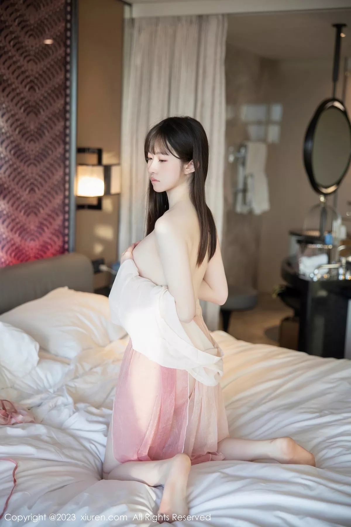 秀人集.com_[XiuRen秀人网]No.6926_新人模特林悠悠私房性感粉色古装服饰秀曼妙身姿迷人诱惑写真77P