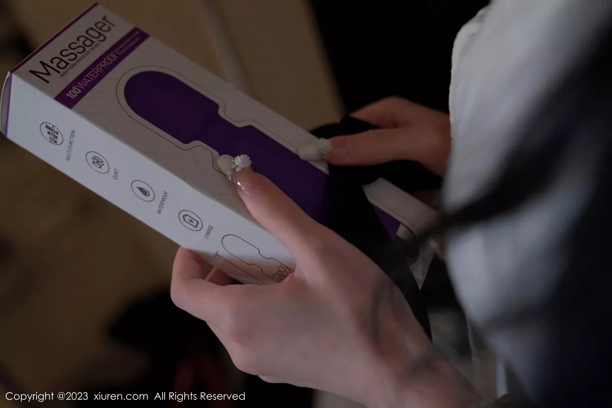 秀人集.com_[XiuRen秀人网]No.6934_女神周于希Sally脱白色睡袍露红色蕾丝内衣配超薄黑丝魅惑写真108P