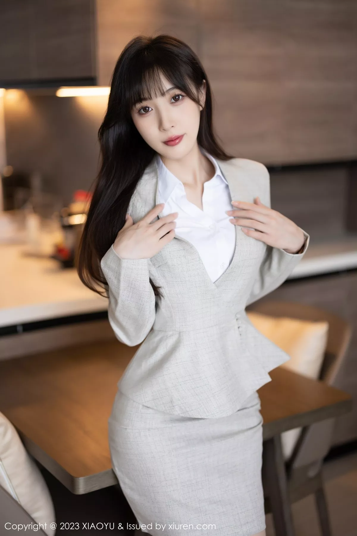 秀人集.com_[XiaoYu画语界]Vol.1034_模特林星阑半脱Ol职业装露性感墨绿色内衣配原色丝袜诱惑写真87P