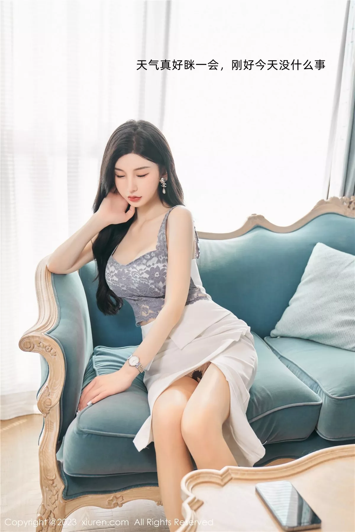 秀人集.com_[XiuRen秀人网]No.6811_女神周于希Sally性感吊带短裙配超薄肉丝秀曼妙身姿诱惑写真100P