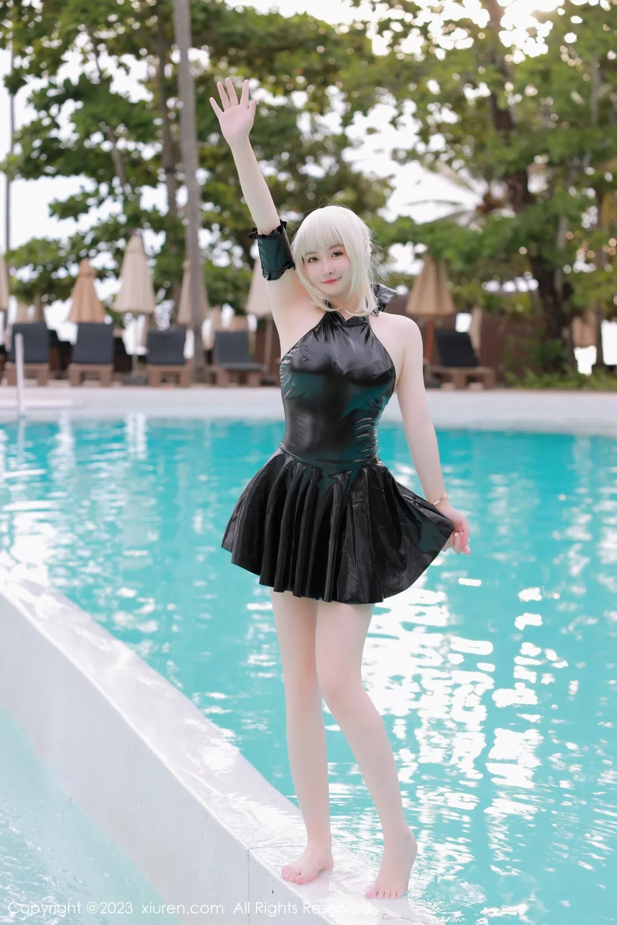 秀人集.com_[XiuRen秀人网]No.6984_模特养乐多DoDo性感黑色Cosplay装扮秀丰满身材惹火诱惑写真75P