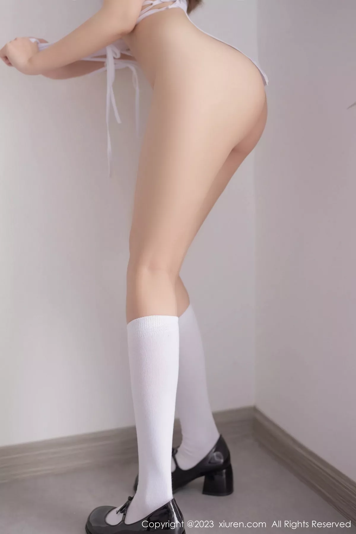 秀人集.com_[XiuRen秀人网]No.7030_模特杏子Yada体检主题性感白色高开叉服饰秀曼妙身姿诱惑写真76P