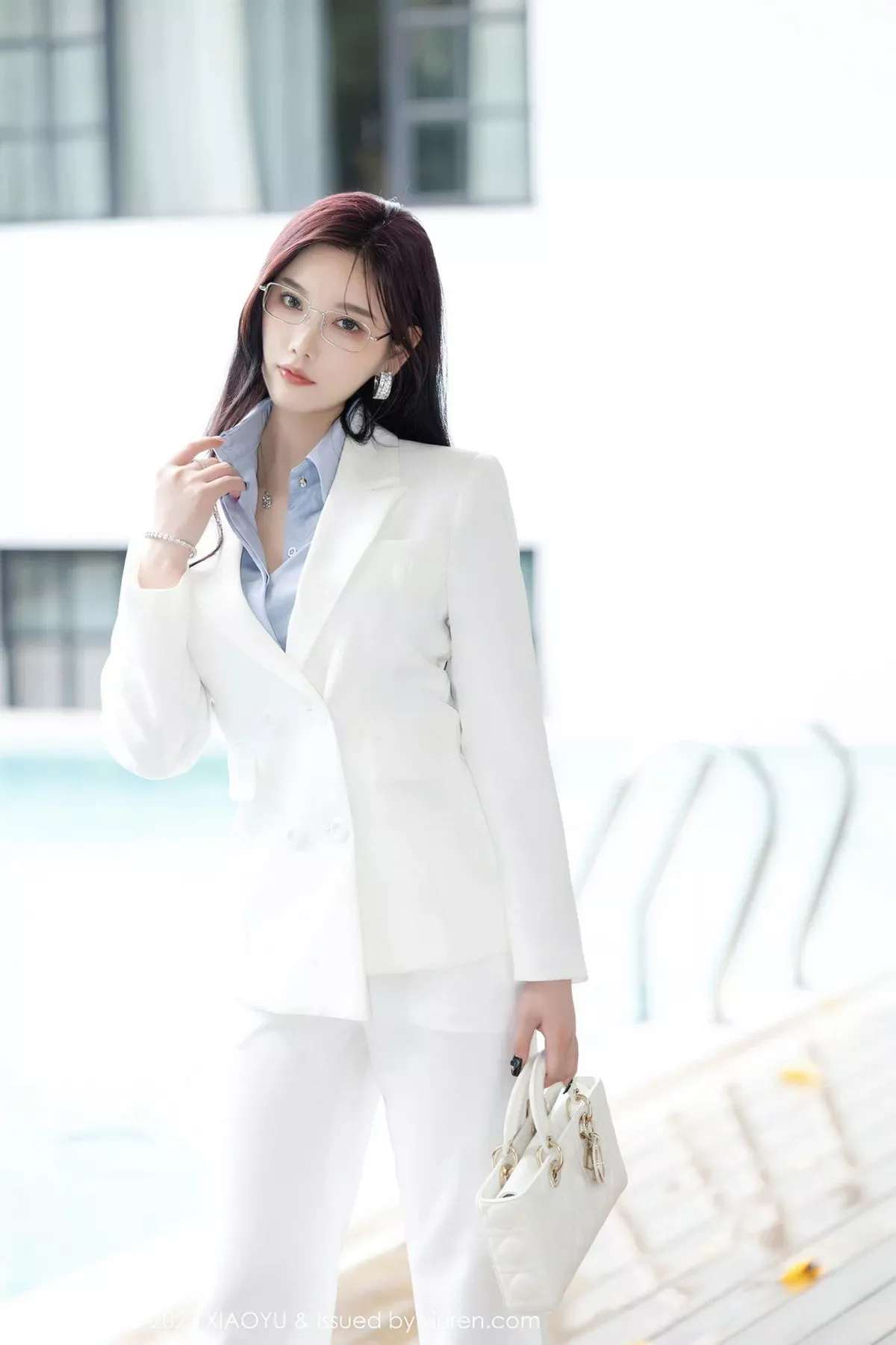 秀人集.com_[XiaoYu画语界]Vol.1065_女神杨晨晨Yome脱OL制服露黑色轻透内衣配超薄肉丝诱惑写真85P