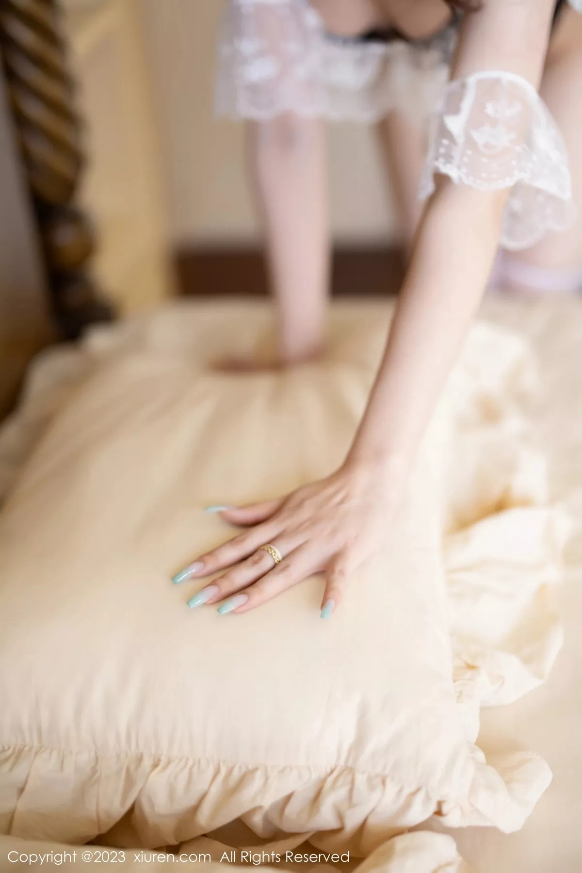 秀人集.com_[XiuRen秀人网]No.6958_女神徐莉芝Booty欧式文艺风性感内衣秀曼妙身姿惹火诱惑写真88P