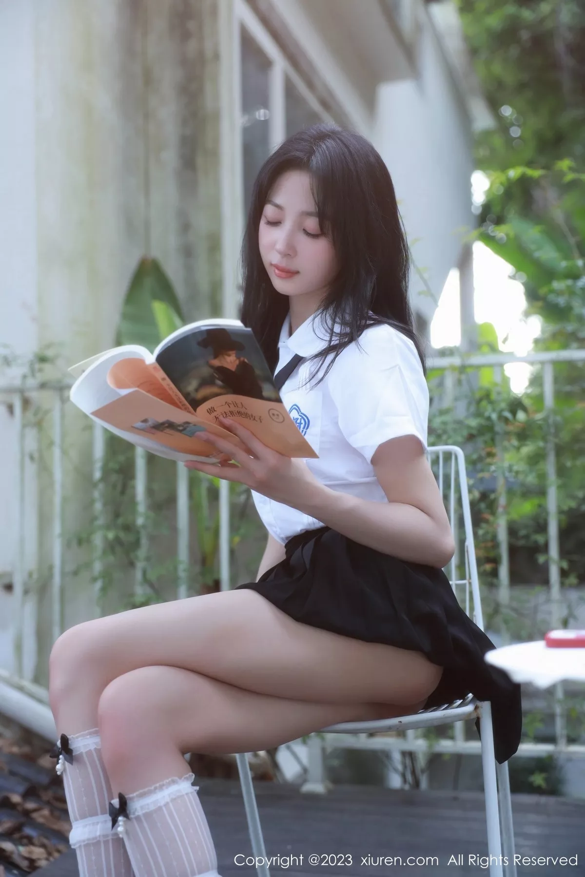 秀人集.com_[XiuRen秀人网]No.6969_模特糖豆sisi白色上衣配黑短裙露性感淡色轻透内衣迷人诱惑写真61P