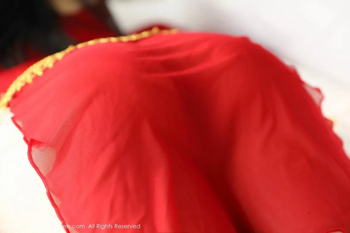 秀人集.com_[XiuRen秀人网]No.7103_模特柚琪Rich私房脱性感红色西域舞服秀曼妙身姿撩人诱惑写真74P