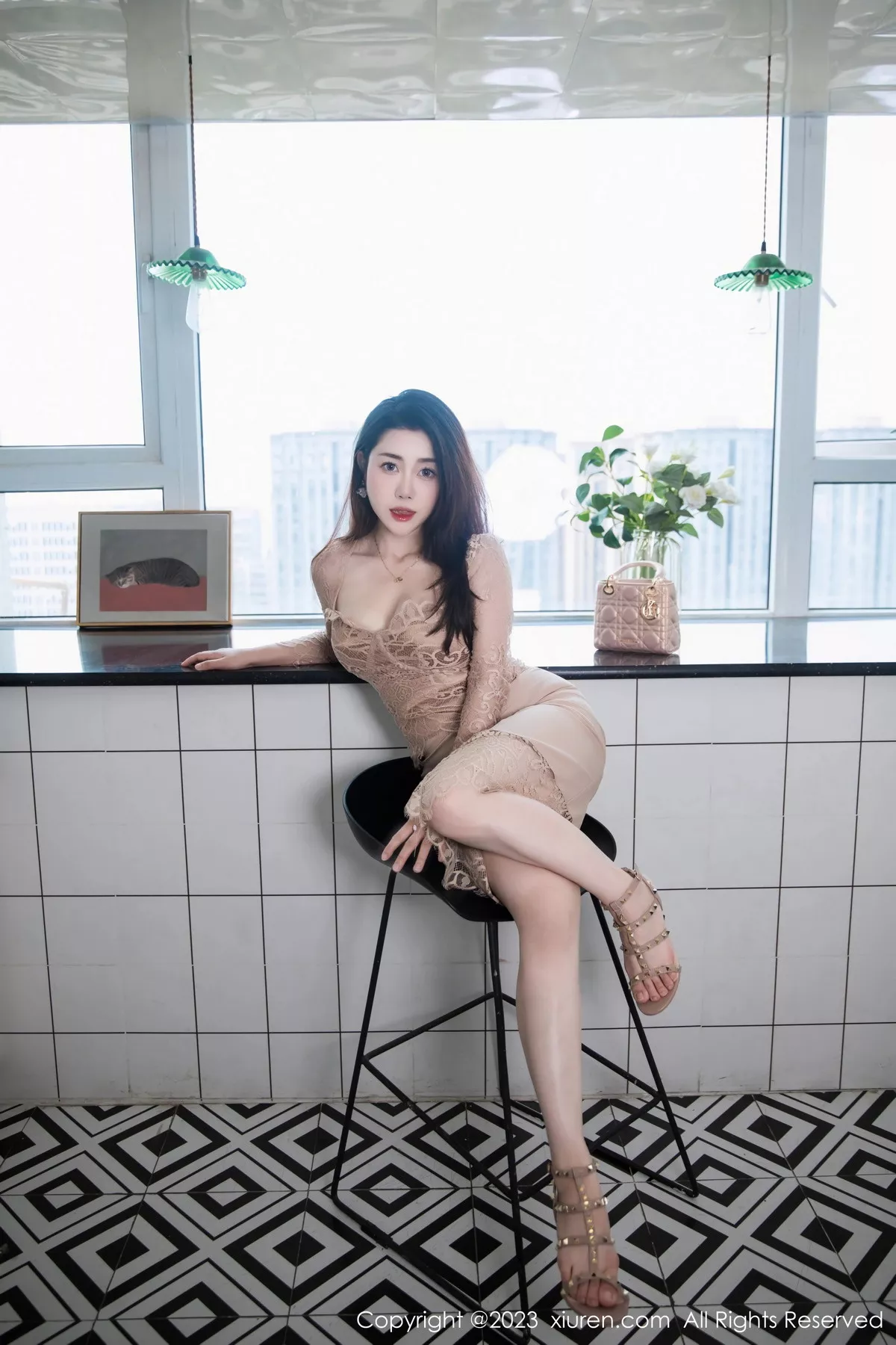 秀人集.com_[XiuRen秀人网]No.7216_模特严利娅Yuliya户外性感杏色低胸连衣长裙秀完美身材诱惑写真89P