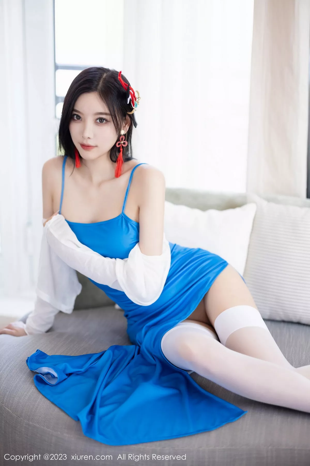 秀人集.com_[XiuRen秀人网]No.7135_女神杨晨晨Yome性感蓝色长裙露浅灰色蕾丝内衣迷人诱惑写真84P