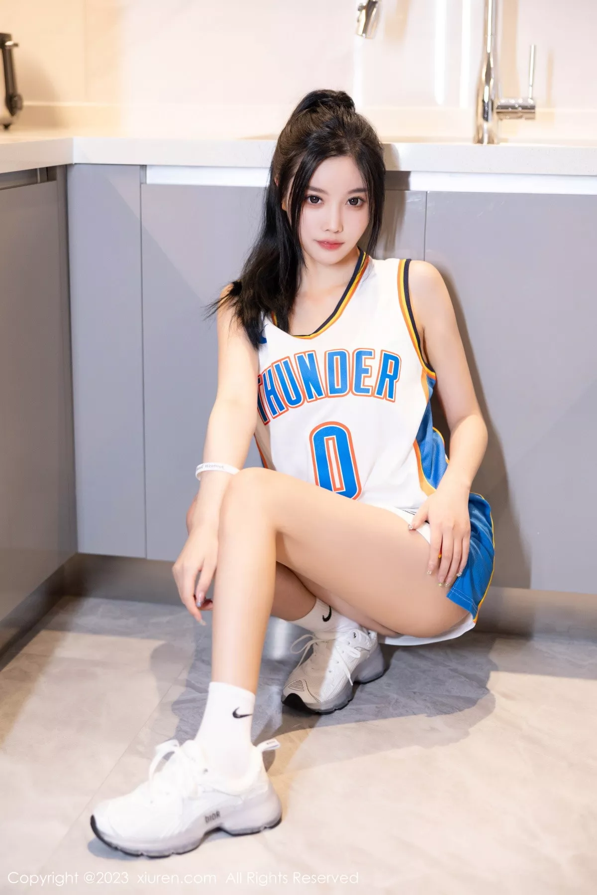 秀人集.com_[XiuRen秀人网]No.7304_女神杨晨晨Yome性感白色运动服饰秀丰腴身材完美诱惑写真86P