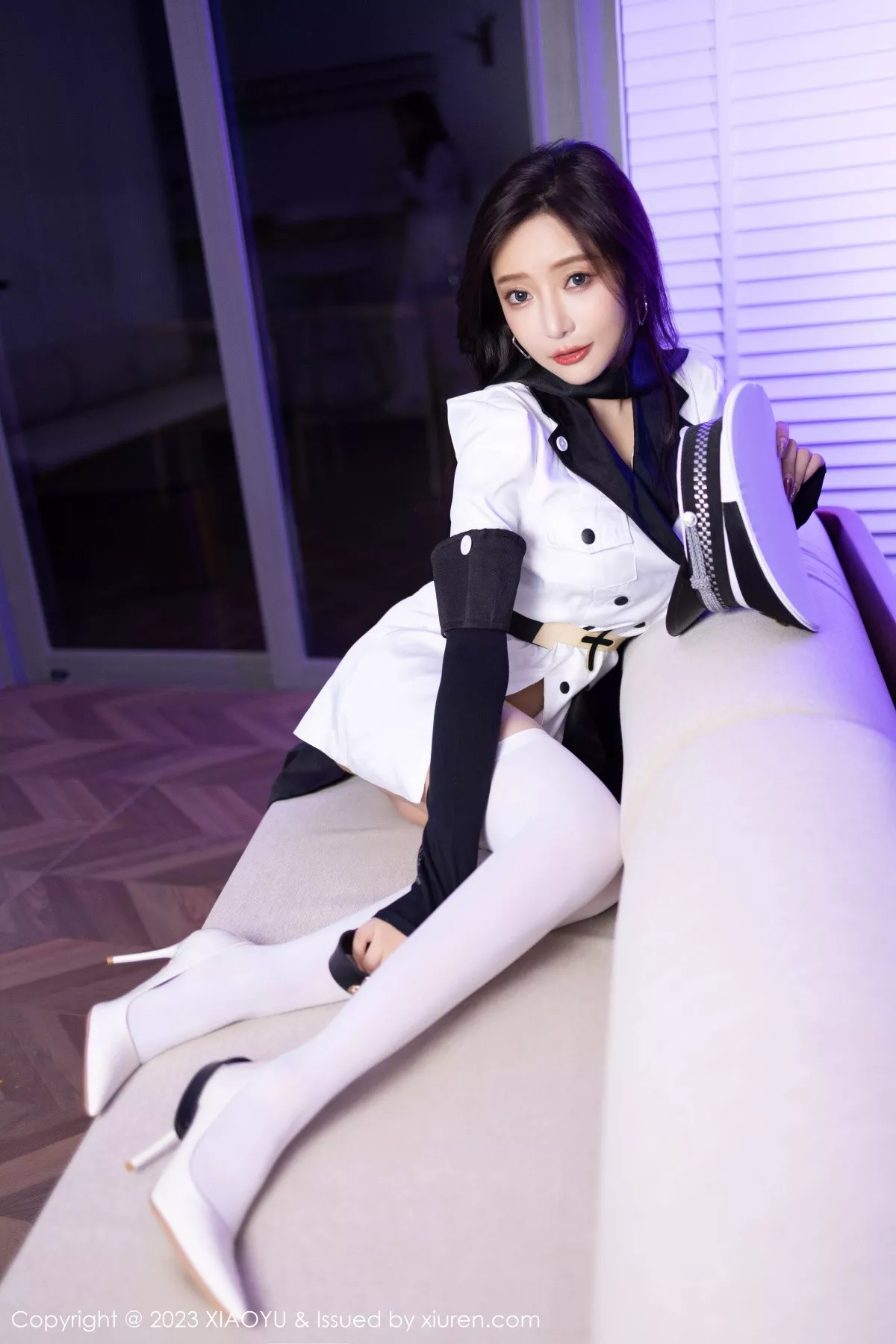 秀人集.com_[XiaoYu画语界]Vol.1103_女神王馨瑶yanni白色水手制服露性感黑色内衣配白丝袜诱惑写真81P