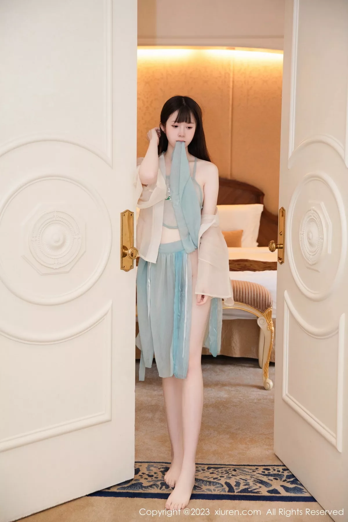 秀人集.com_[XiuRen秀人网]No.7321_模特林悠悠私房性感淡蓝薄透古装服饰秀惹火身材撩人诱惑写真86P