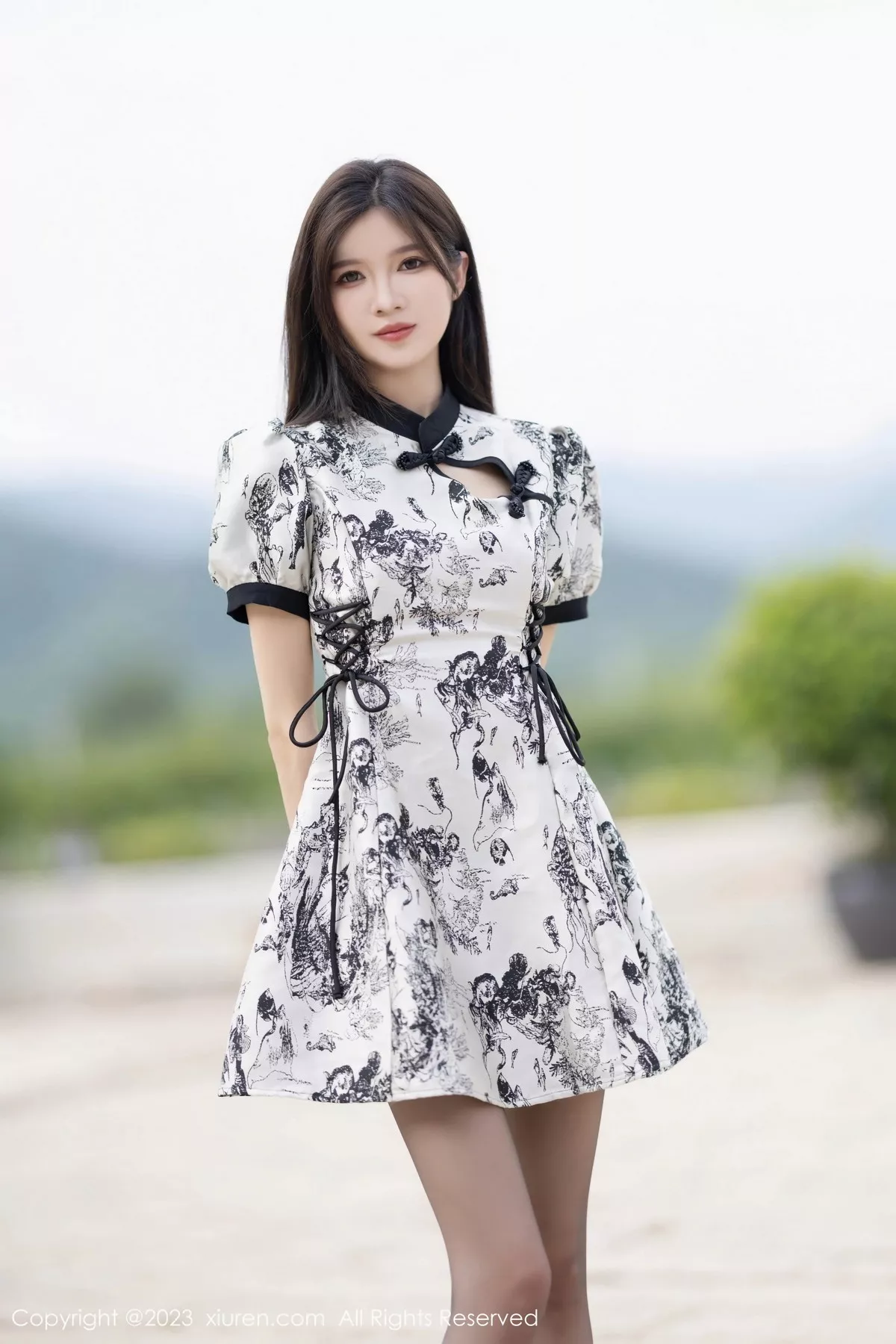 秀人集.com_[XiuRen秀人网]No.7320_模特程程程性感白色连衣裙露白色蕾丝内衣配超薄黑丝诱惑写真83P